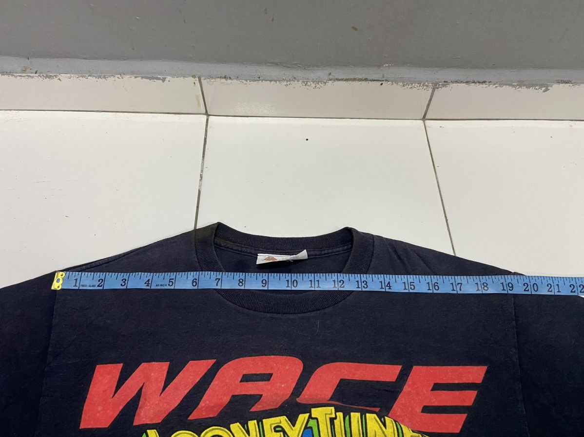 NASCAR VINTAGE WACE LOONEY TUNES WITH NASCAR 1998 TEE SHIRT Size US M / EU 48-50 / 2 - 14 Thumbnail