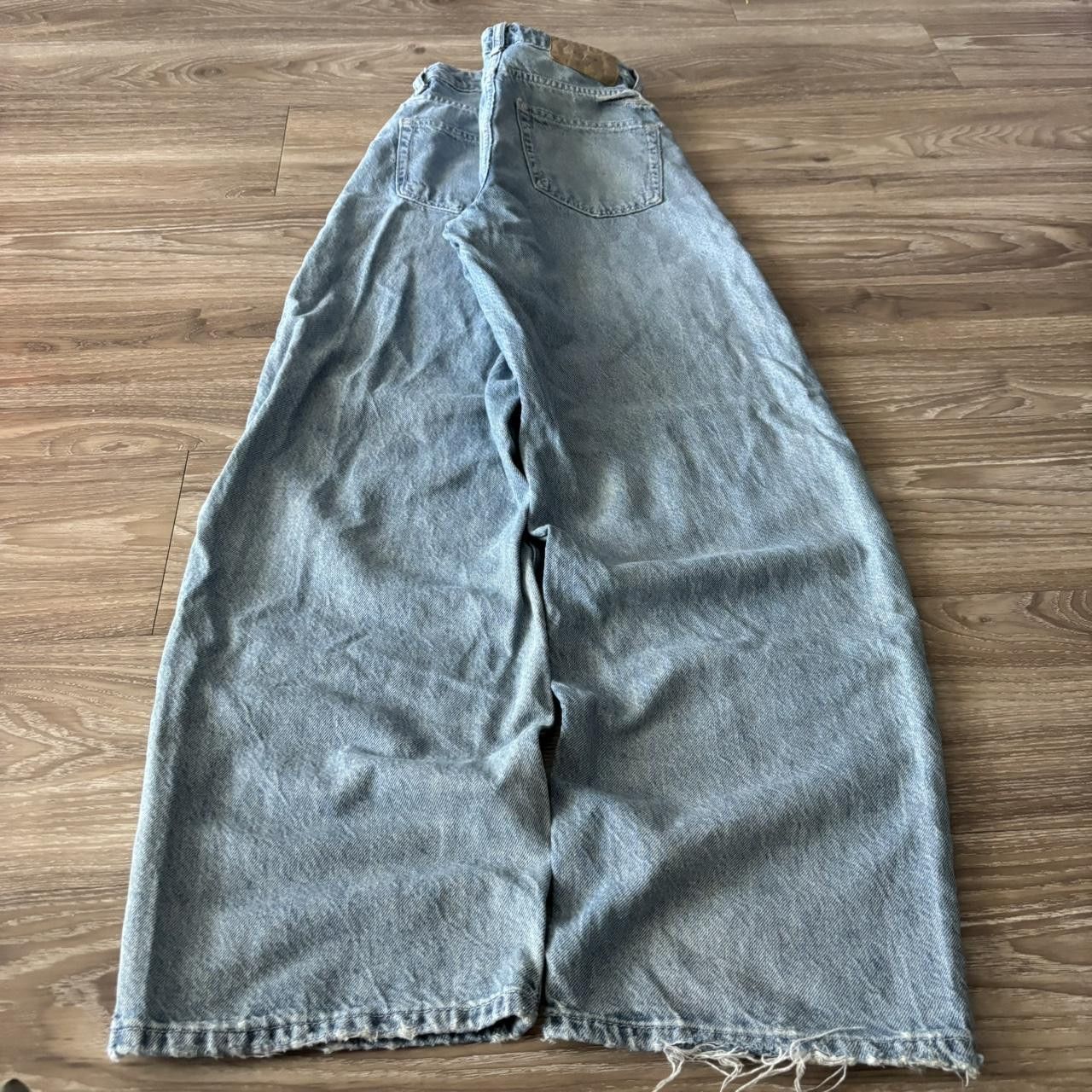 Japanese Brand Crazy Vintage Y2K/2000s Baggy Light Wash Skater Denim Jeans! 25x30 Size US 26 / EU 42 - 4 Thumbnail