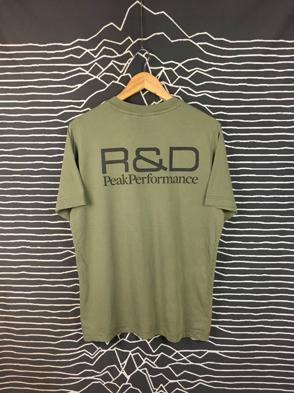 Peak Performance Peak Performance R&D Logo Olive Green Casual Wear Tee Size US S / EU 44-46 / 1 - 2 Thumbnail