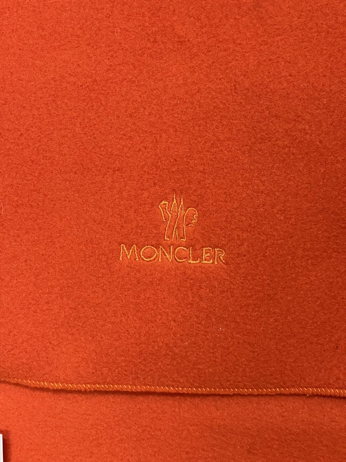 Moncler Vintage Moncler scarf orange Size ONE SIZE - 3 Thumbnail
