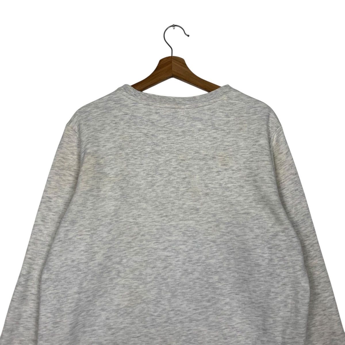 Guess GUESS Small Logo Crewneck Sweatshirt #2818-C127 Size US L / EU 52-54 / 3 - 13 Thumbnail