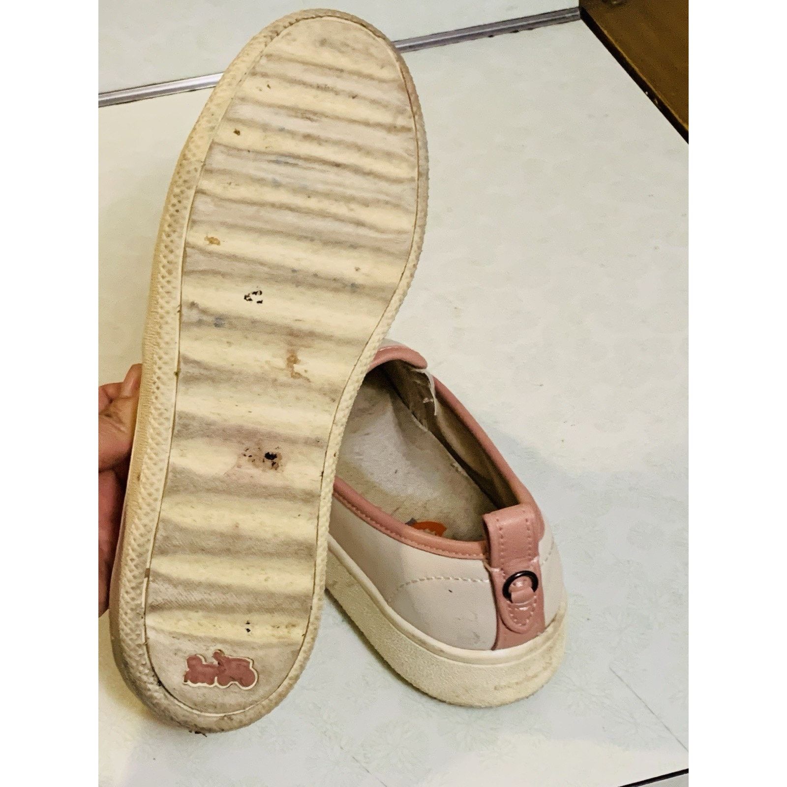 Coach COACH Leather Women's Slip On Loafer White & Pink Trim 9.5 Size US 9.5 / IT 39.5 - 6 Thumbnail