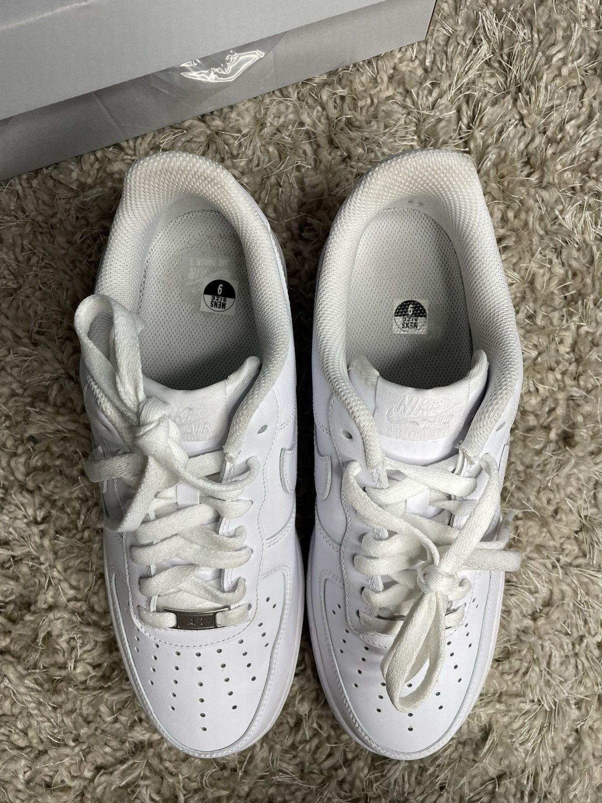 Nike Nike Air Force 1 Triple White Size US 9 / EU 42 - 5 Thumbnail