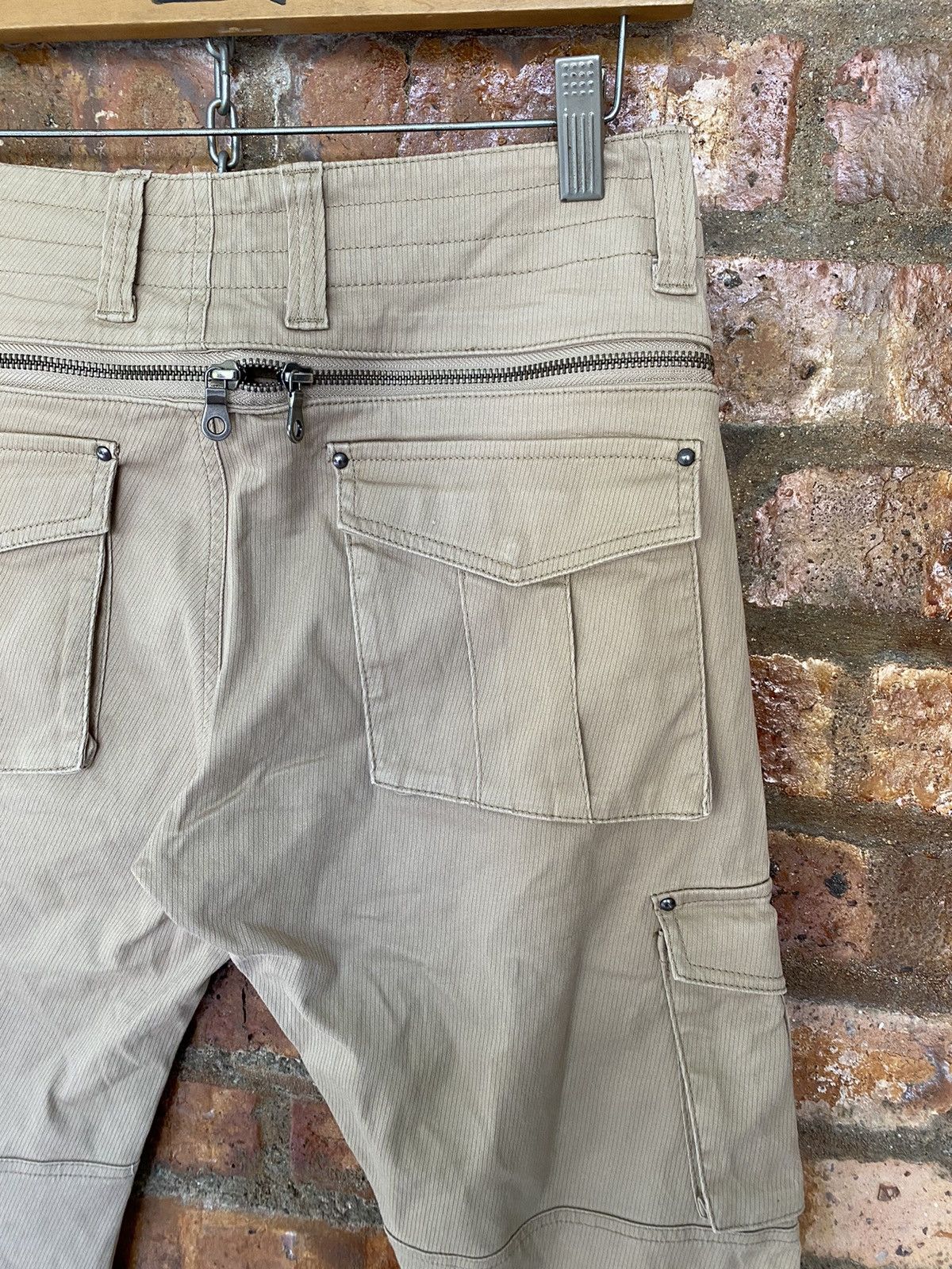 PPFM 2000s Boycott Japan Back Zipper like herringbone cargos Size US 29 - 4 Thumbnail