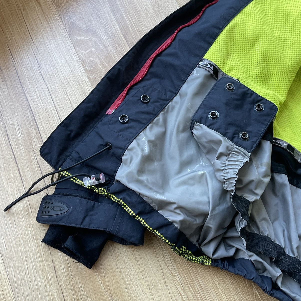 Oakley 00s Oakley Road Fuel 3 Ski Hooded Jacket Cyber Outdoor Tech Size US M / EU 48-50 / 2 - 18 Thumbnail