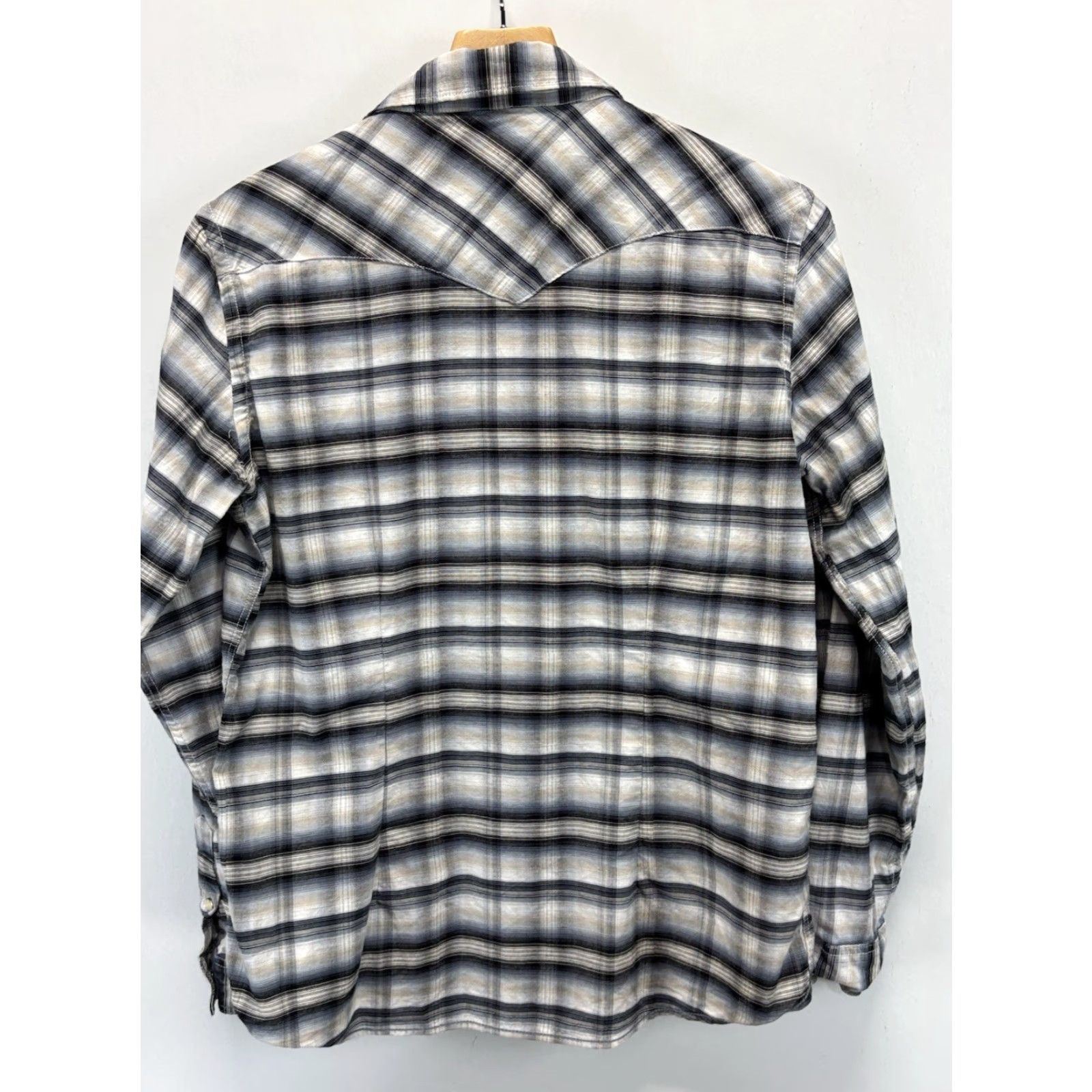 Vintage Panhandle Slim Pearl Snap Shirt Women’s L Grey Plaid Aztec Embroidered Western Size L / US 10 / IT 46 - 5 Thumbnail
