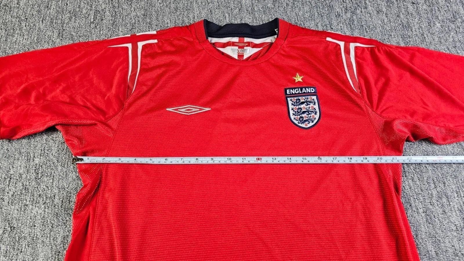 Umbro Umbro England 2004-06 Away Jersey Red Euro 2004 World Cup L Size US L / EU 52-54 / 3 - 13 Thumbnail
