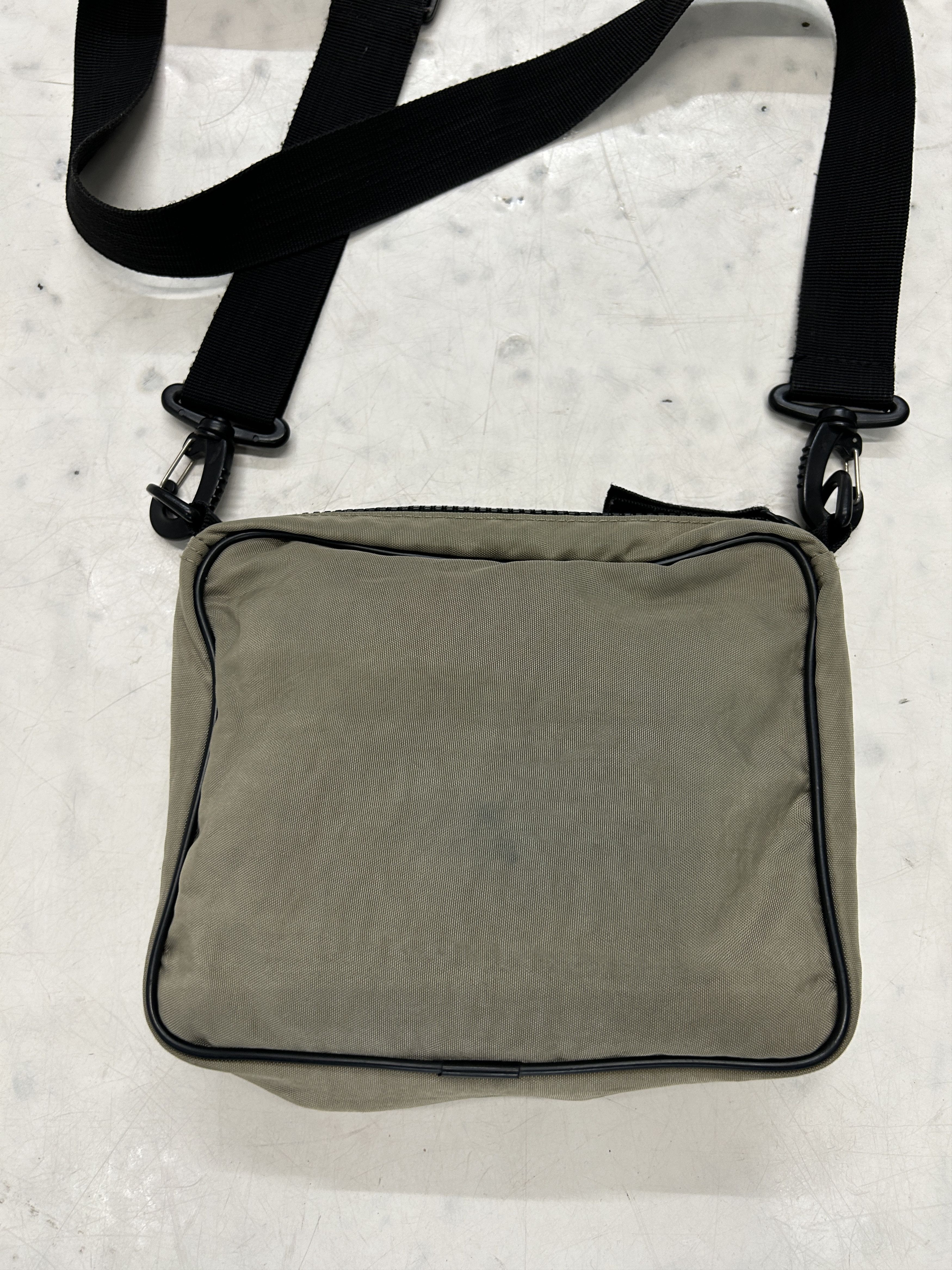 Diesel × Vintage Vintage 90s y2k Diesel shoulder crossbody bag Size ONE SIZE - 10 Thumbnail