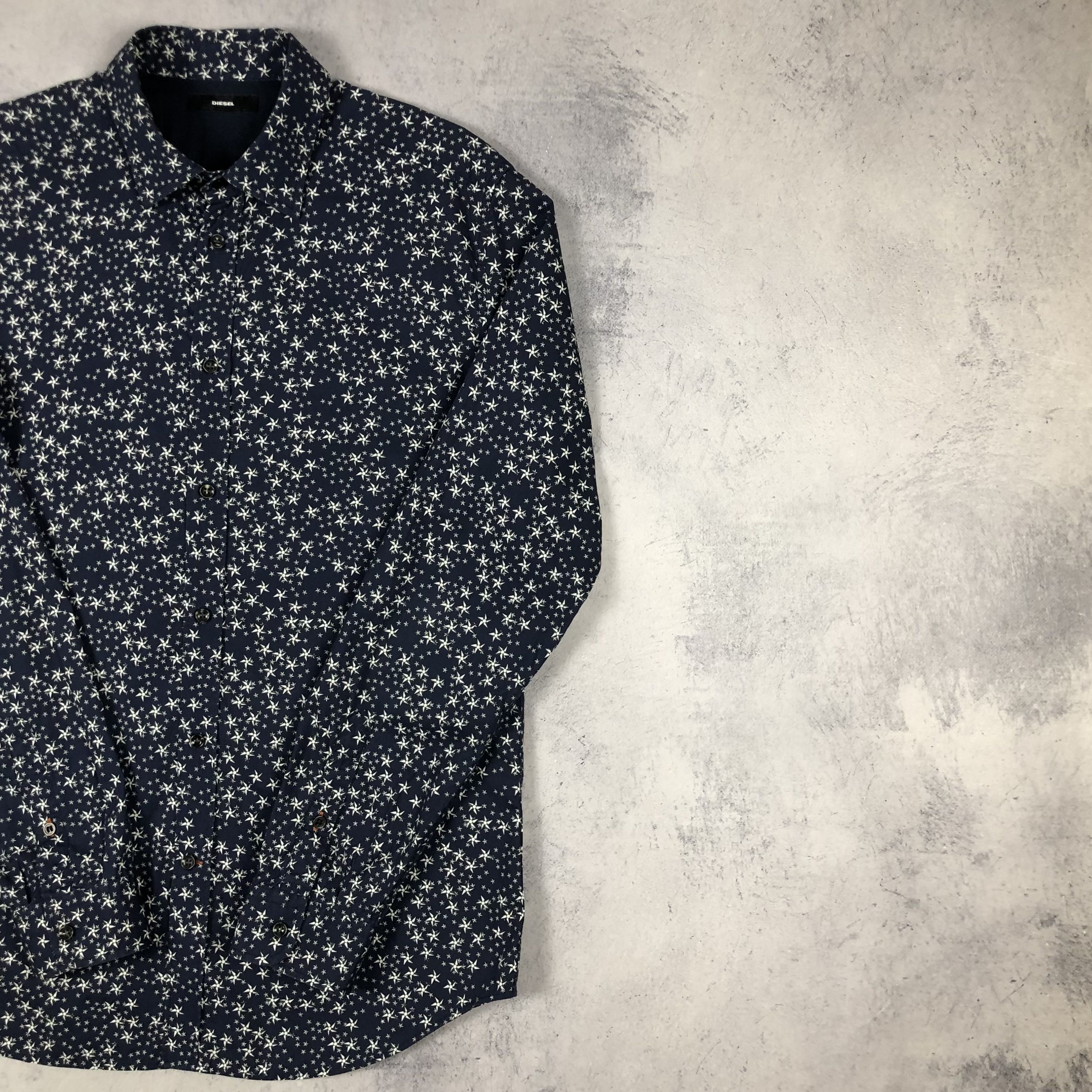 Diesel Diesel Pinwheel Star Pattern Button-up Shirt Size US XL / EU 56 / 4 - 4 Thumbnail