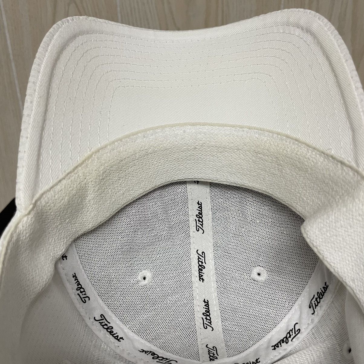 New Era × Titleist Titleist Pro V1 FJ New Era Golf Hat White Cap Large XLarge Size ONE SIZE - 8 Thumbnail