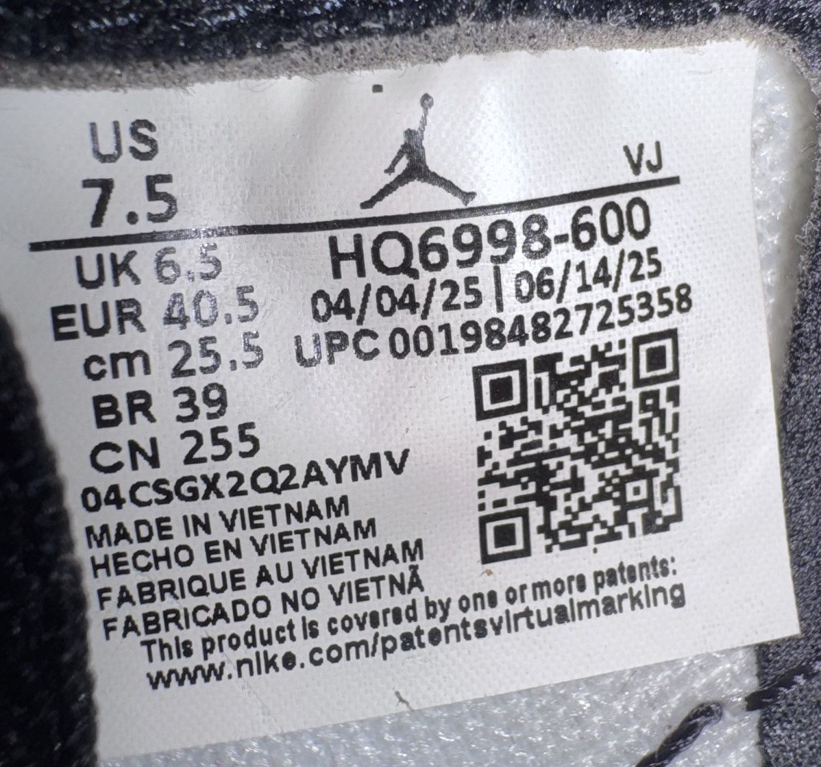 Jordan Brand Air Jordan 1 Low OG "Chicago" (2025) Size US 7.5 / EU 40-41 - 10 Thumbnail
