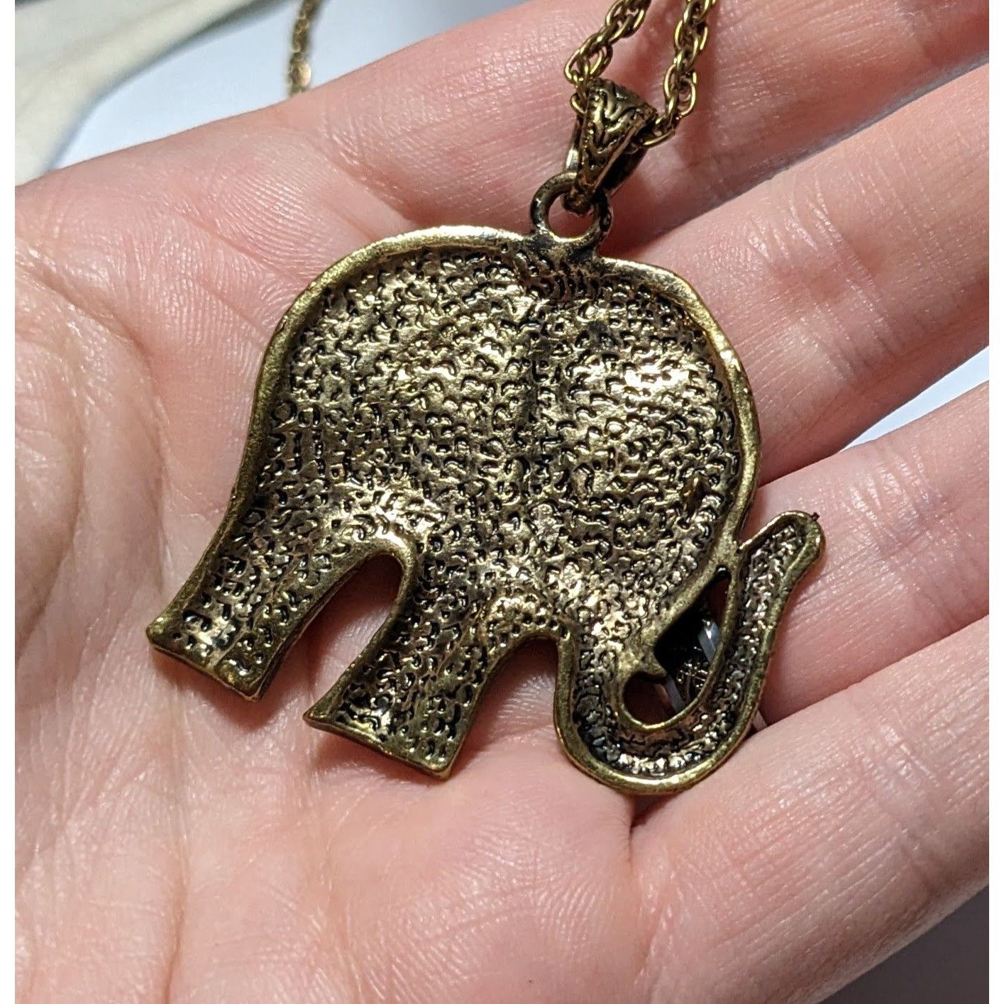 Other Gold Bohemian Elephant Neckalce Size ONE SIZE - 8 Thumbnail