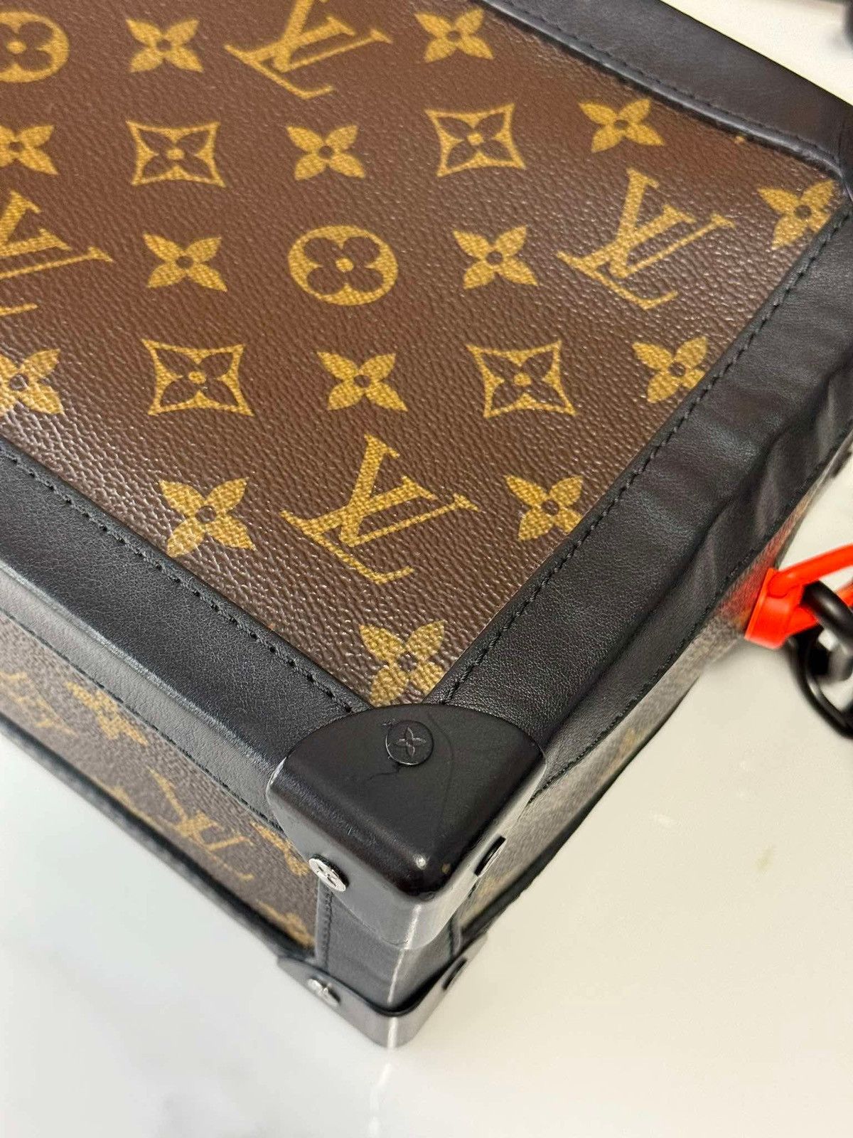 Louis Vuitton Louis Vuitton Soft Trunk Size ONE SIZE - 22 Thumbnail