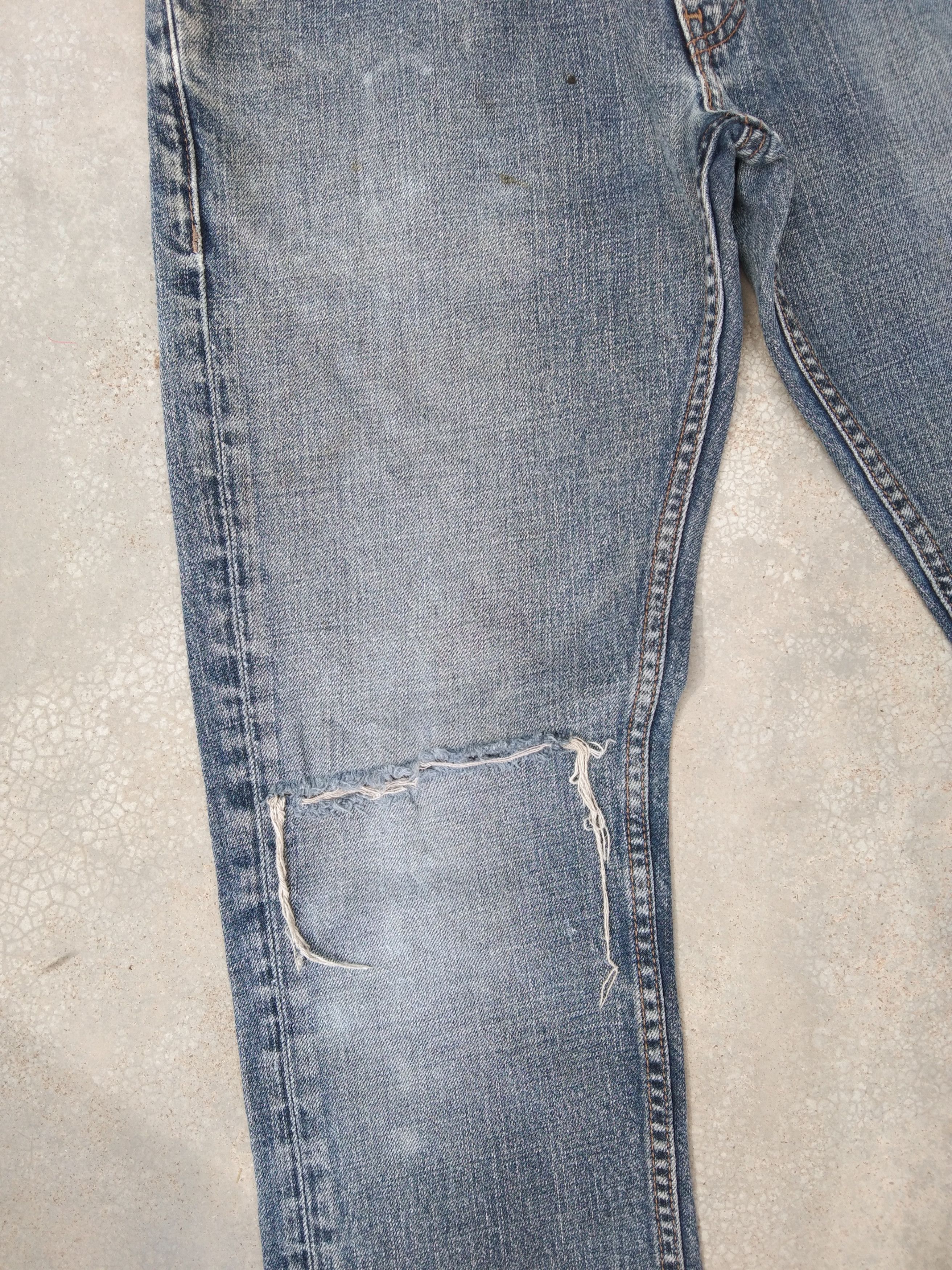 Jean × Levi's × Vintage Vintage Levis Jeans 511 Distressed Denim 32x30 Size US 32 / EU 48 - 6 Thumbnail