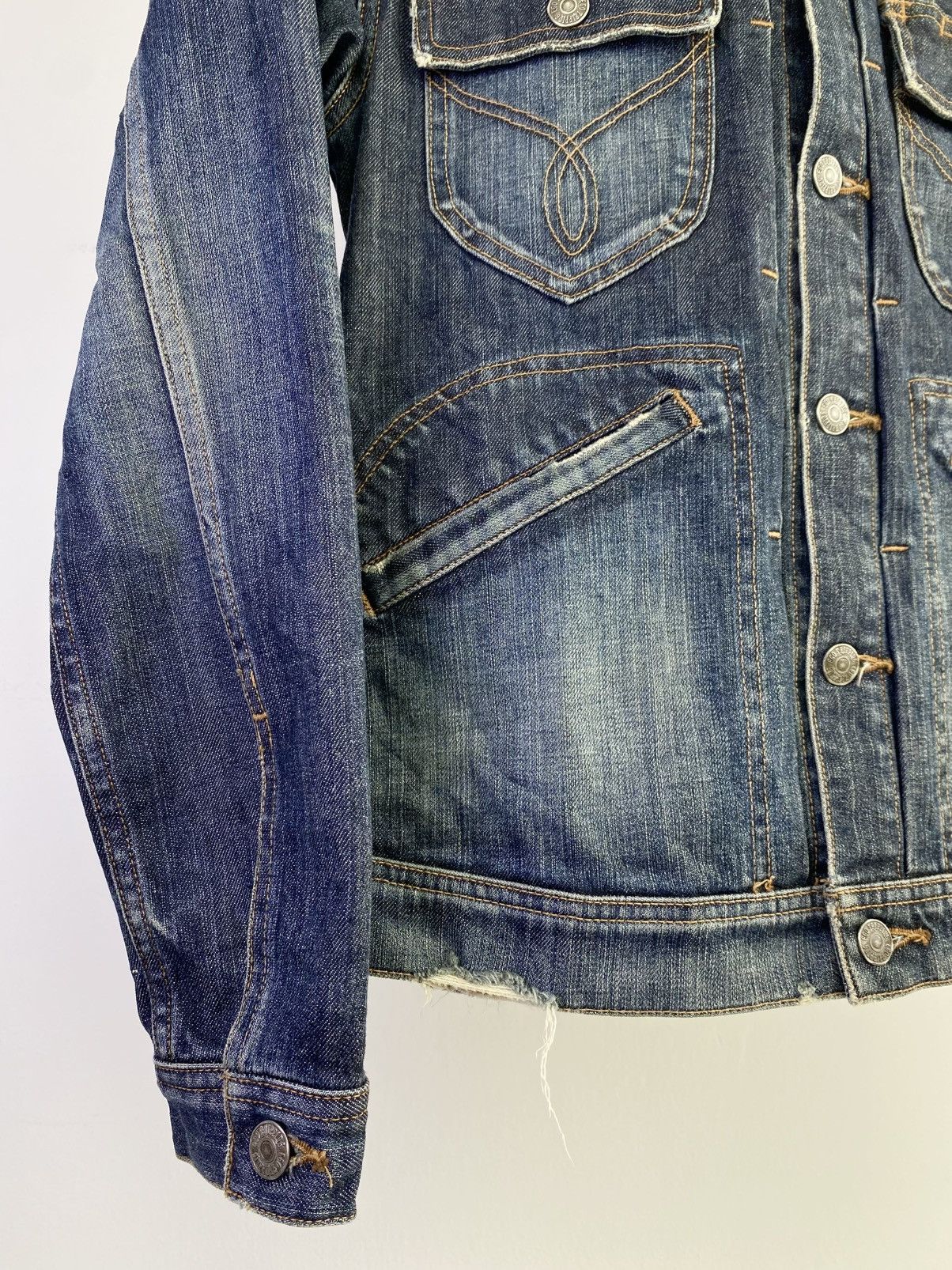 Ego Tripping Ego Tripping Distressed Denim Trucker Jacket Japan Size US S / EU 44-46 / 1 - 11 Thumbnail