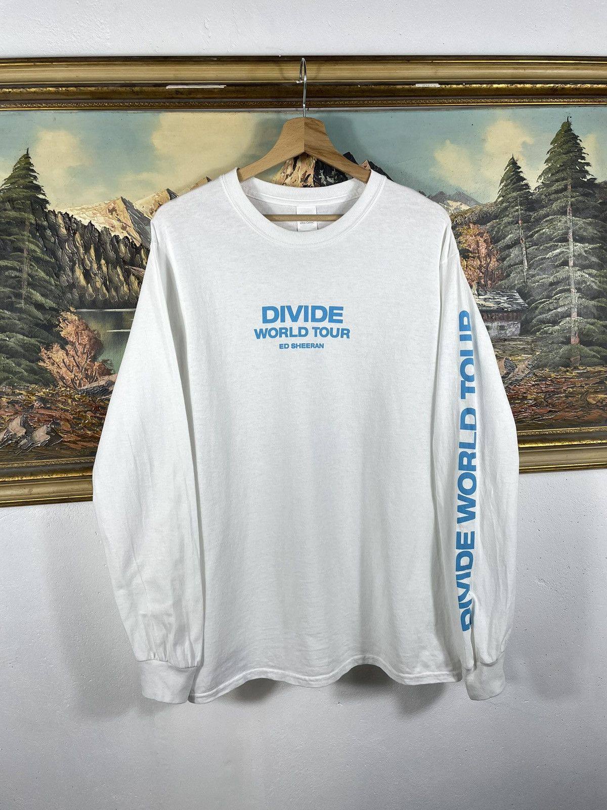 Band Tees × Vintage White Longsleeve Tee Ed Sheeran Divide World Tour Merch Size US M / EU 48-50 / 2 - 1 Thumbnail