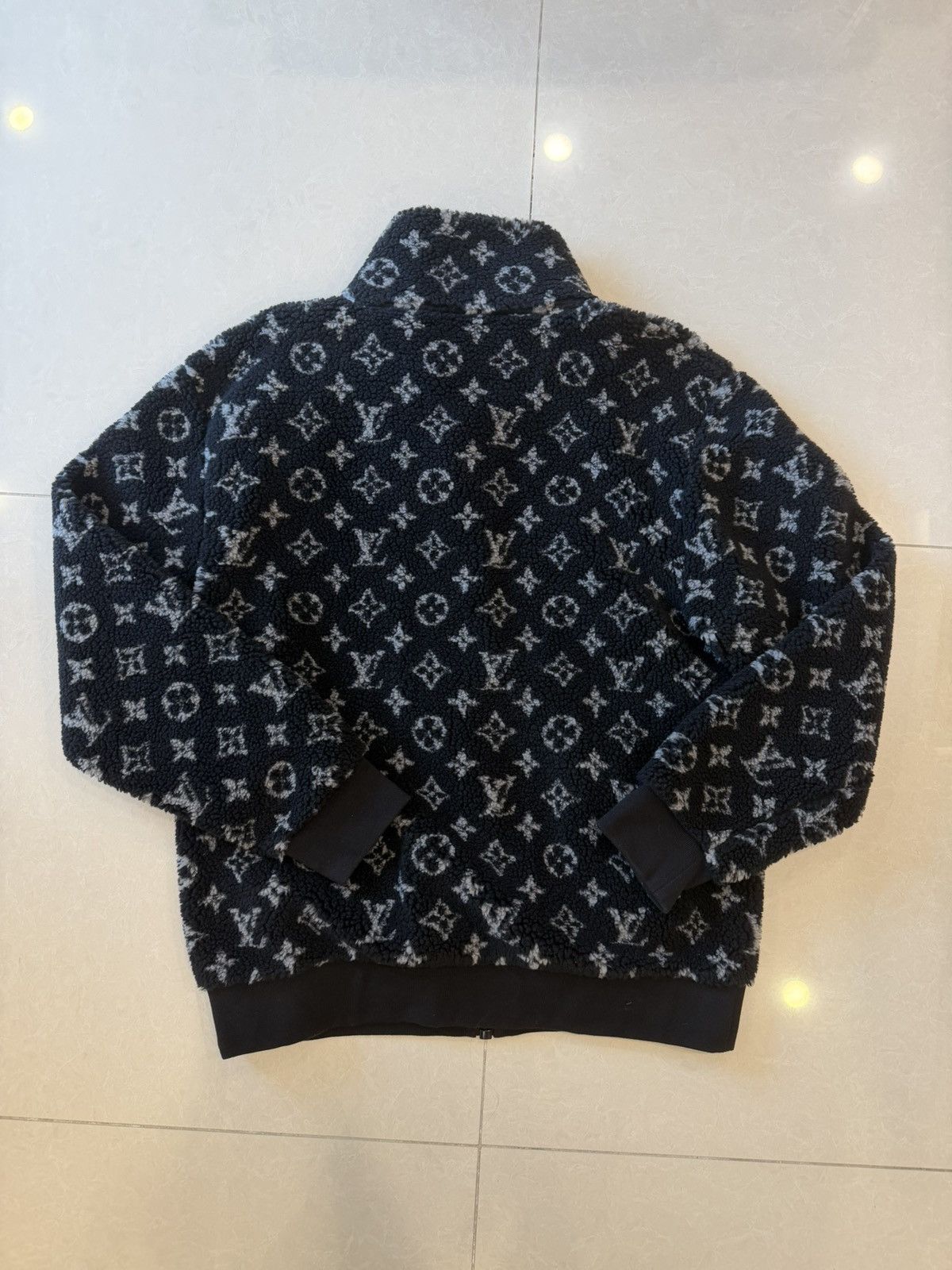 Louis Vuitton LOUIS VUITTON MONOGRAM FLEECE ZIP UP Size US L / EU 52-54 / 3 - 2 Thumbnail