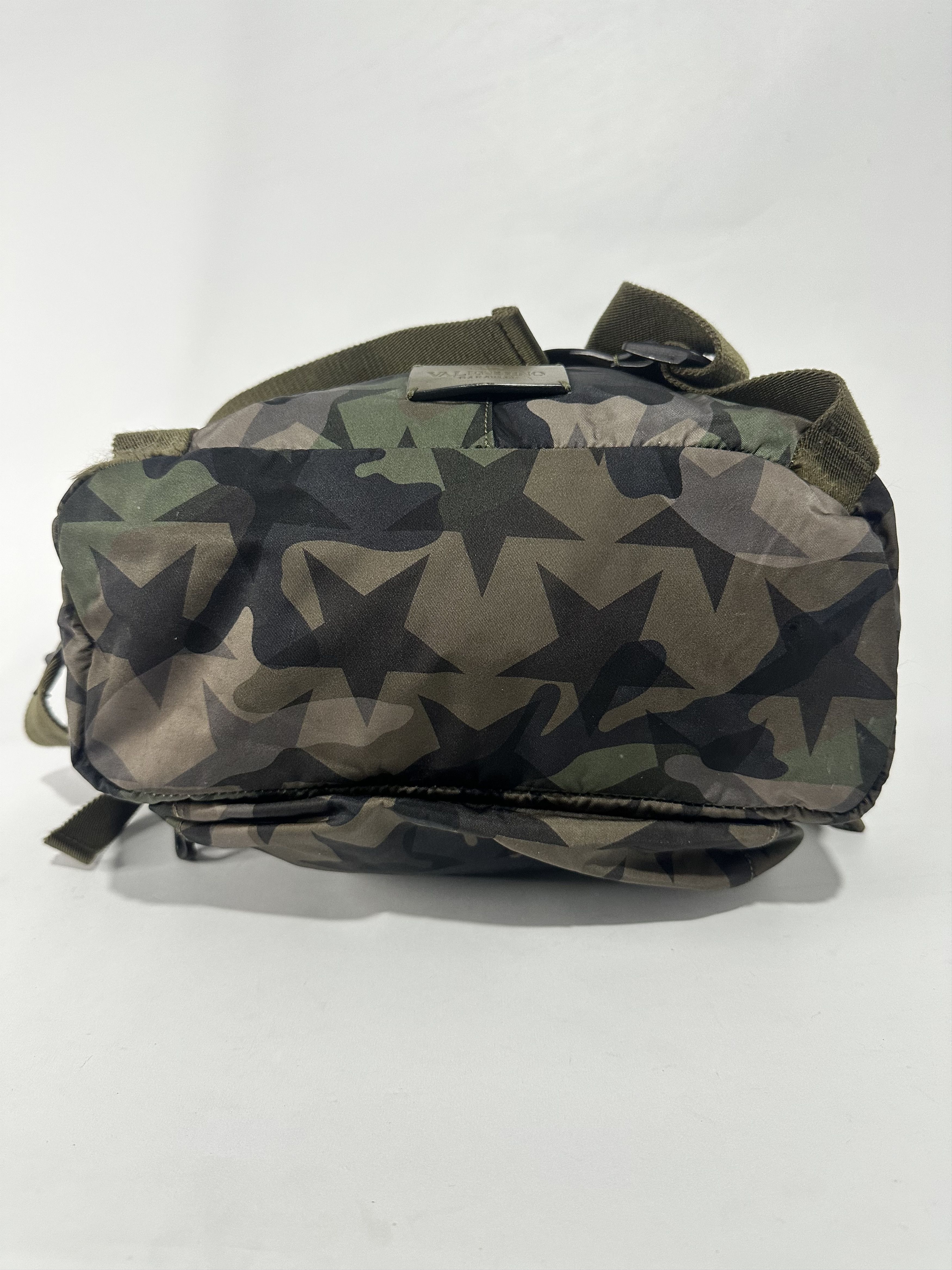 Valentino Valentino Garavani Camouflage Backpack Nylon and Leather Size ONE SIZE - 4 Thumbnail