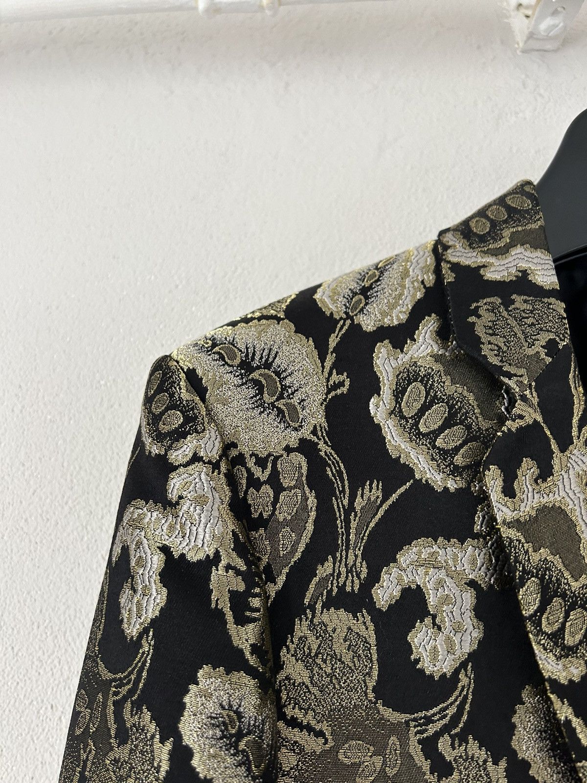 Saint Laurent Paris SS18 Floral Embroidered Blazer Jacket Size US S / EU 44-46 / 1 - 9 Thumbnail