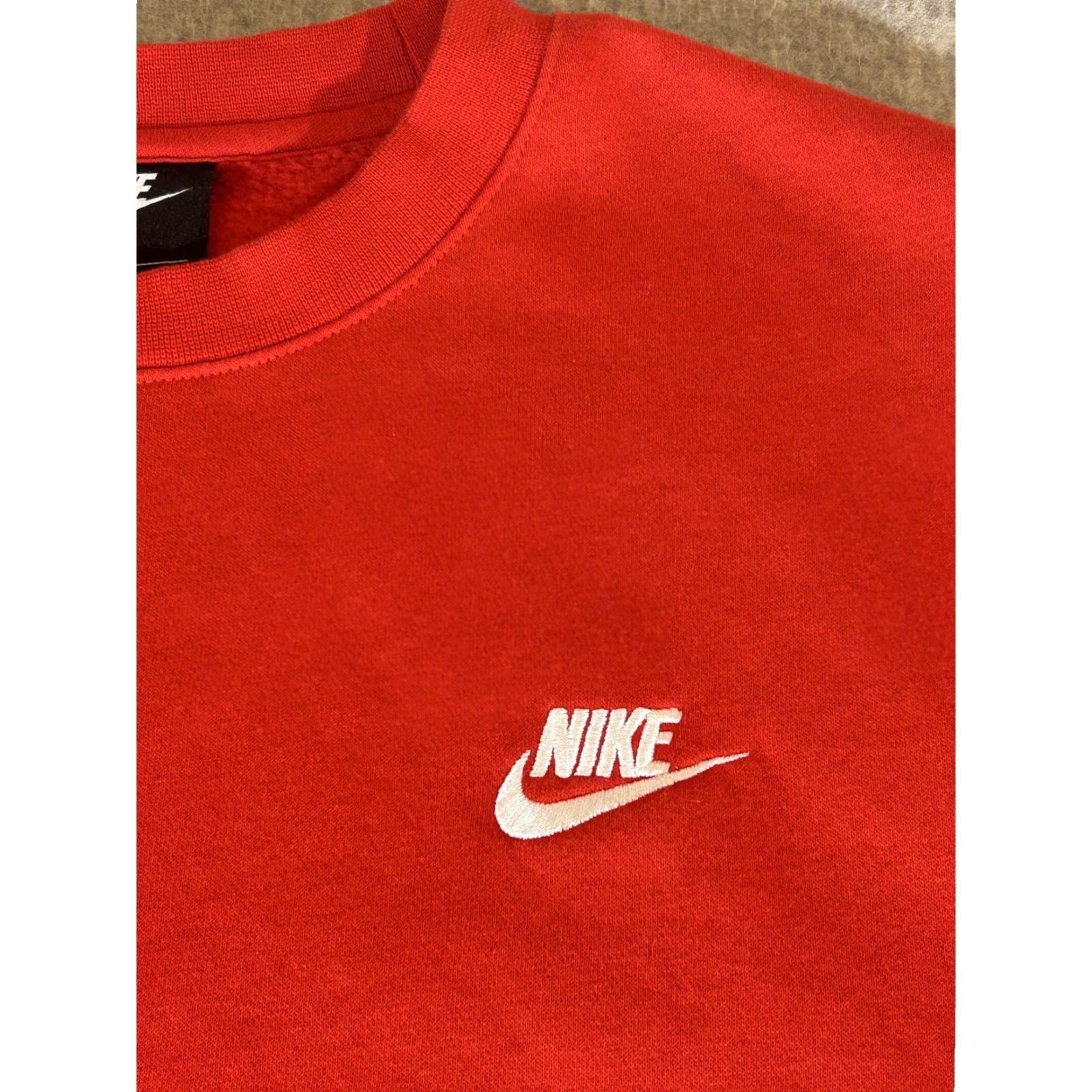 Nike Nike Sportswear Club Fleece Sweatshirt Mens Small Red Swoosh Logo Crewneck Pullover Regular Fit Size US S / EU 44-46 / 1 - 2 Thumbnail