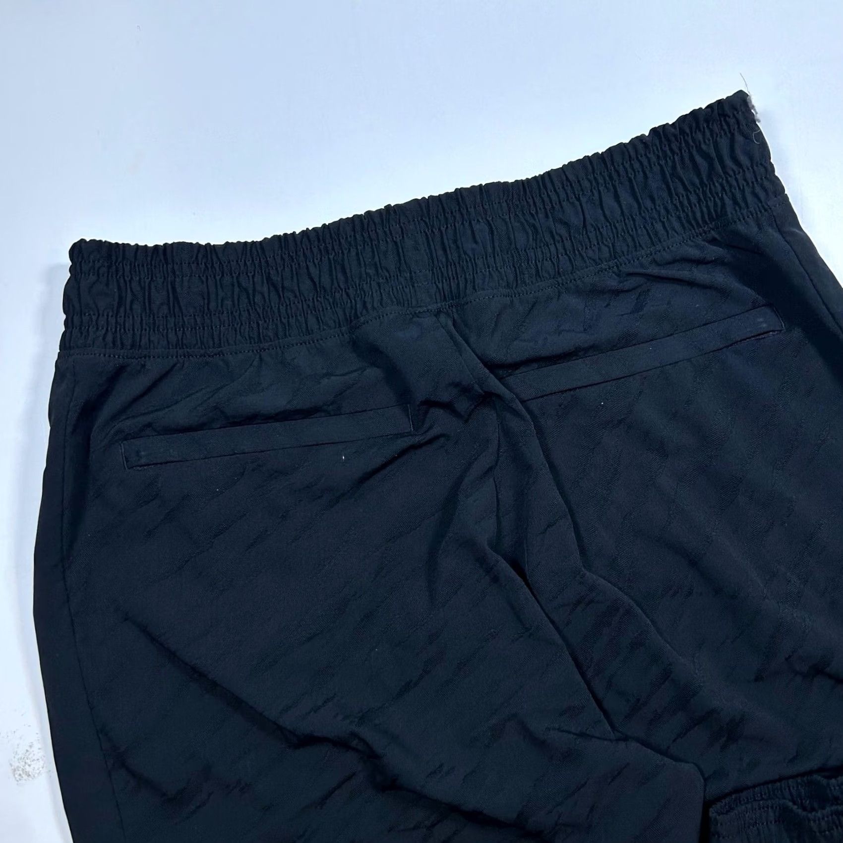 Athleta Athleta Brooklyn Textured Jogger Pants Lightweight Black Womens 4 Size 27" / US 4 / IT 40 - 5 Thumbnail