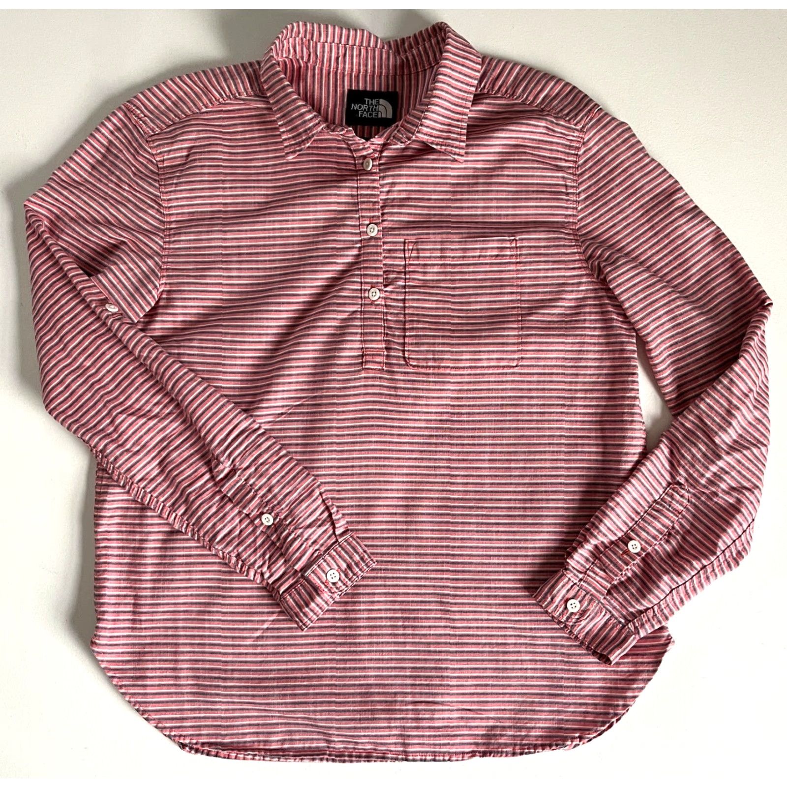 The North Face Nike Shirt Women’s Button-Up Pullover with Roll Tab Sleeves Sz S Multicolor Striped The North Face Size S / US 4 / IT 40 - 4 Thumbnail