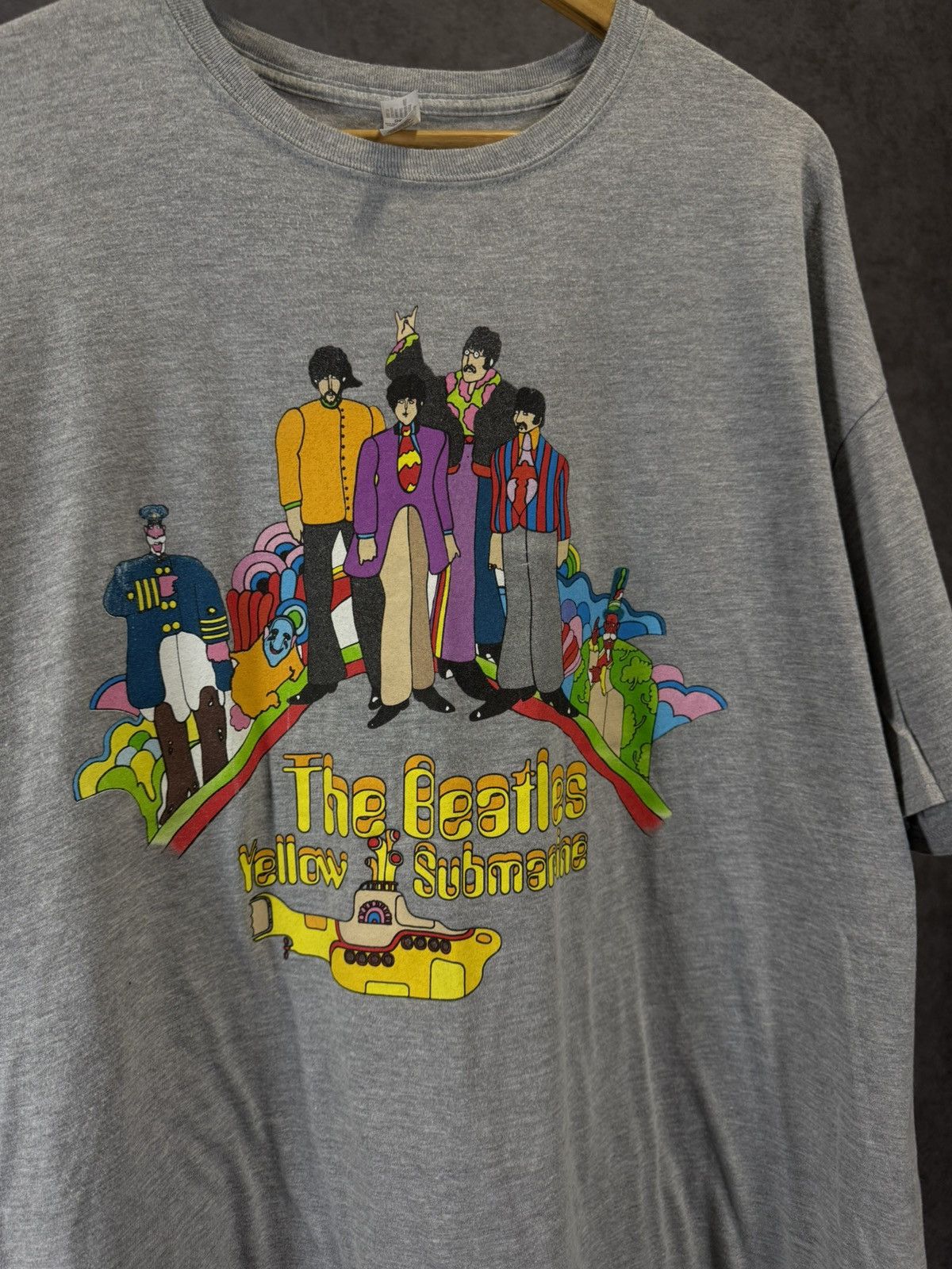 Band Tees The Beatles 2009 yellow submarine band tee Size US XXL / EU 58 / 5 - 3 Thumbnail