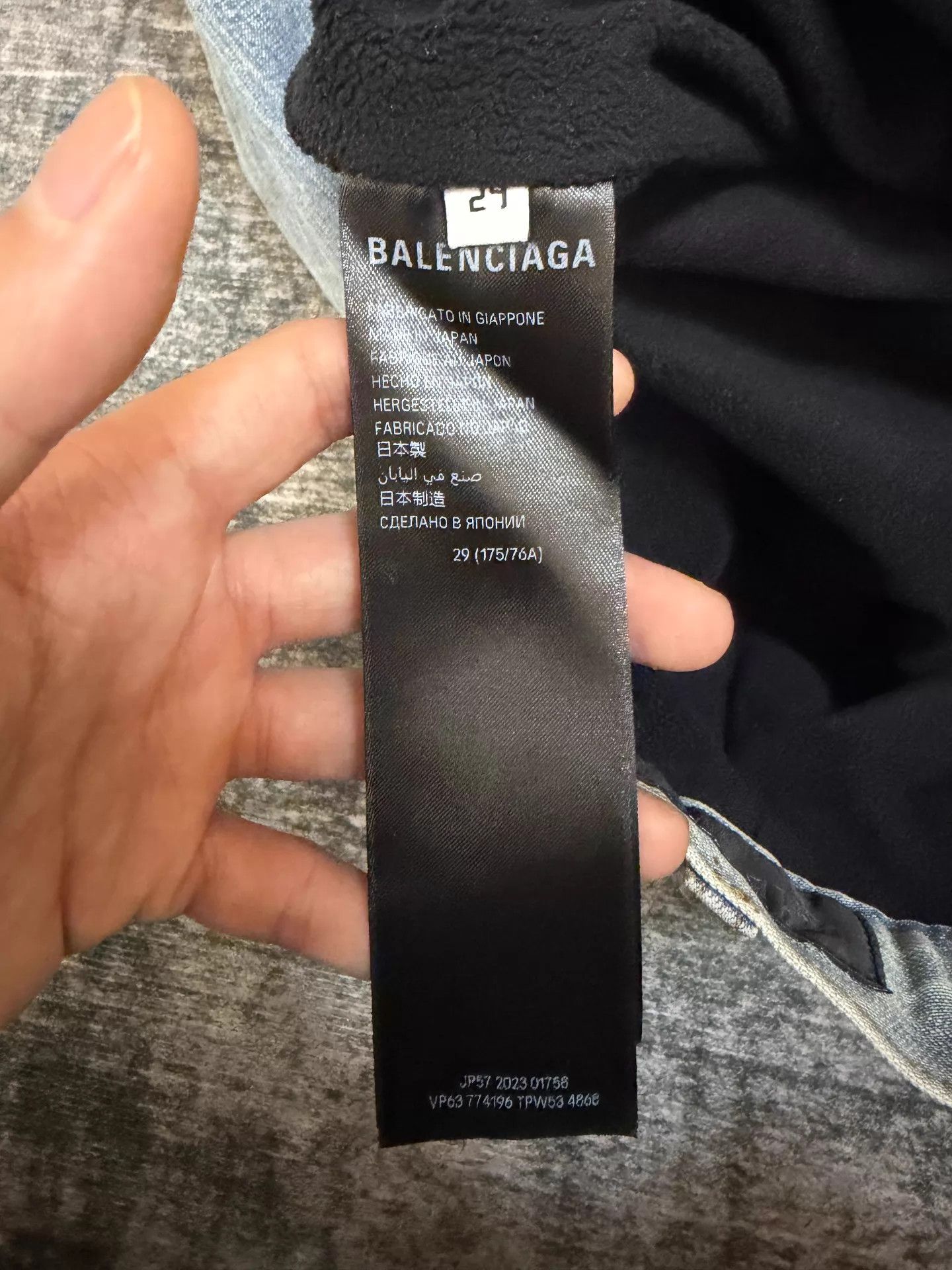 Balenciaga Balenciaga wash wide leg jeans 29 fleece lined new Size US 29 - 5 Thumbnail