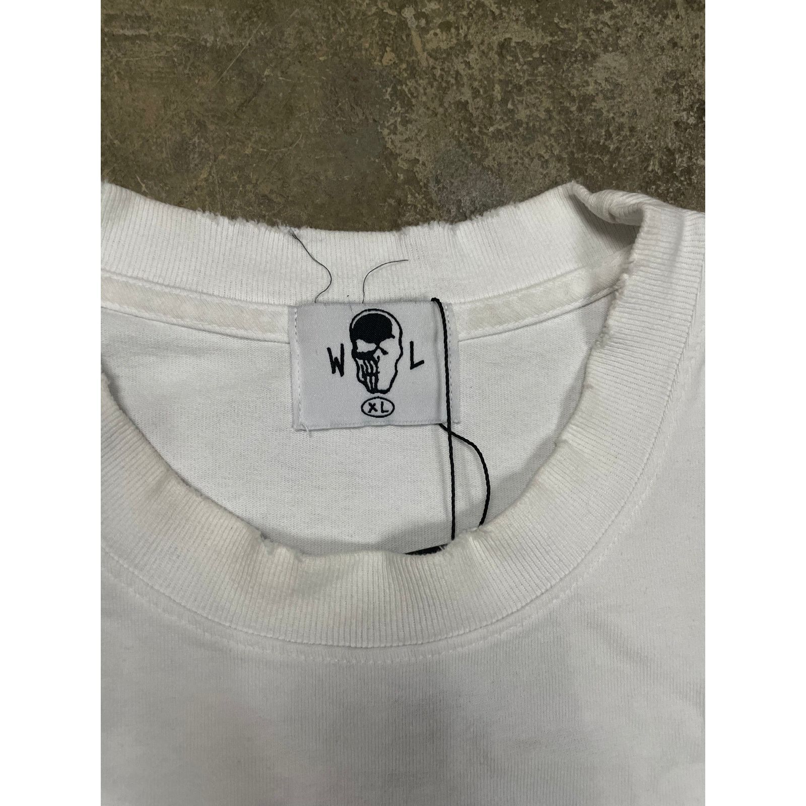 Warren Lotas Warren Lotas Tee White Red Used XL Size US XL / EU 56 / 4 - 2 Thumbnail