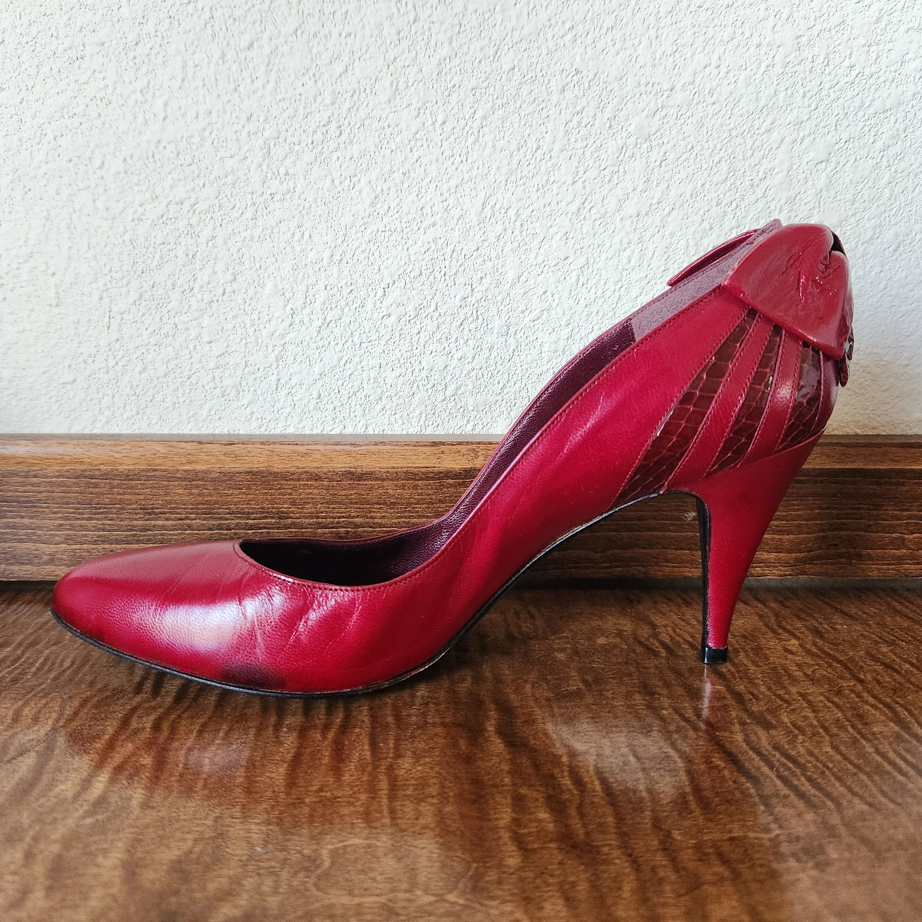 Stuart Weitzman Stuart Weitzman Mr.Seymour retro 90s bow croc high heels 8.5 Size US 8.5 / IT 38.5 - 7 Thumbnail