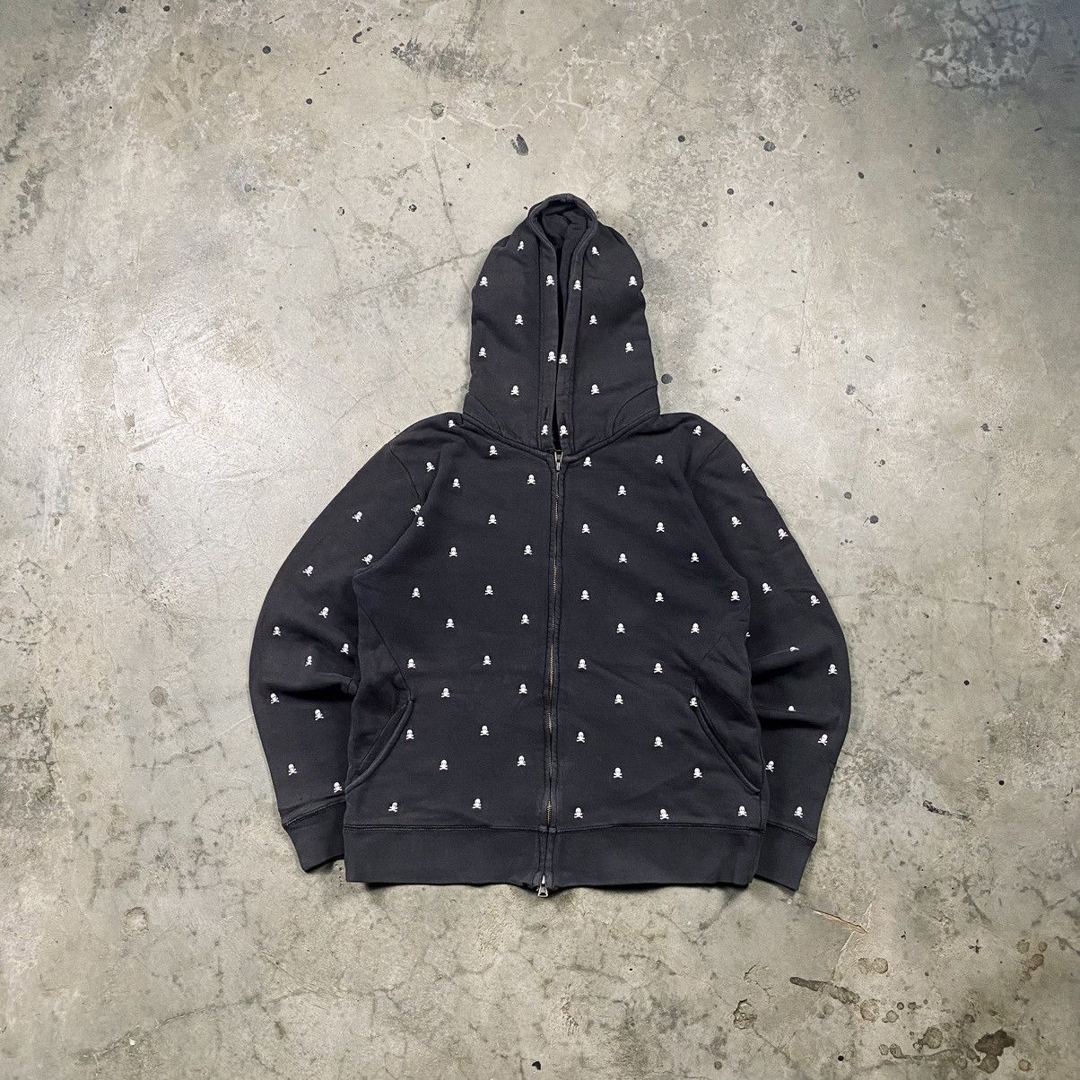 If Six Was Nine × Japanese Brand × Le Grande Bleu (L.G.B.) y2k Skulls Embroidery AOP Zip Up Size US S / EU 44-46 / 1 - 1 Thumbnail