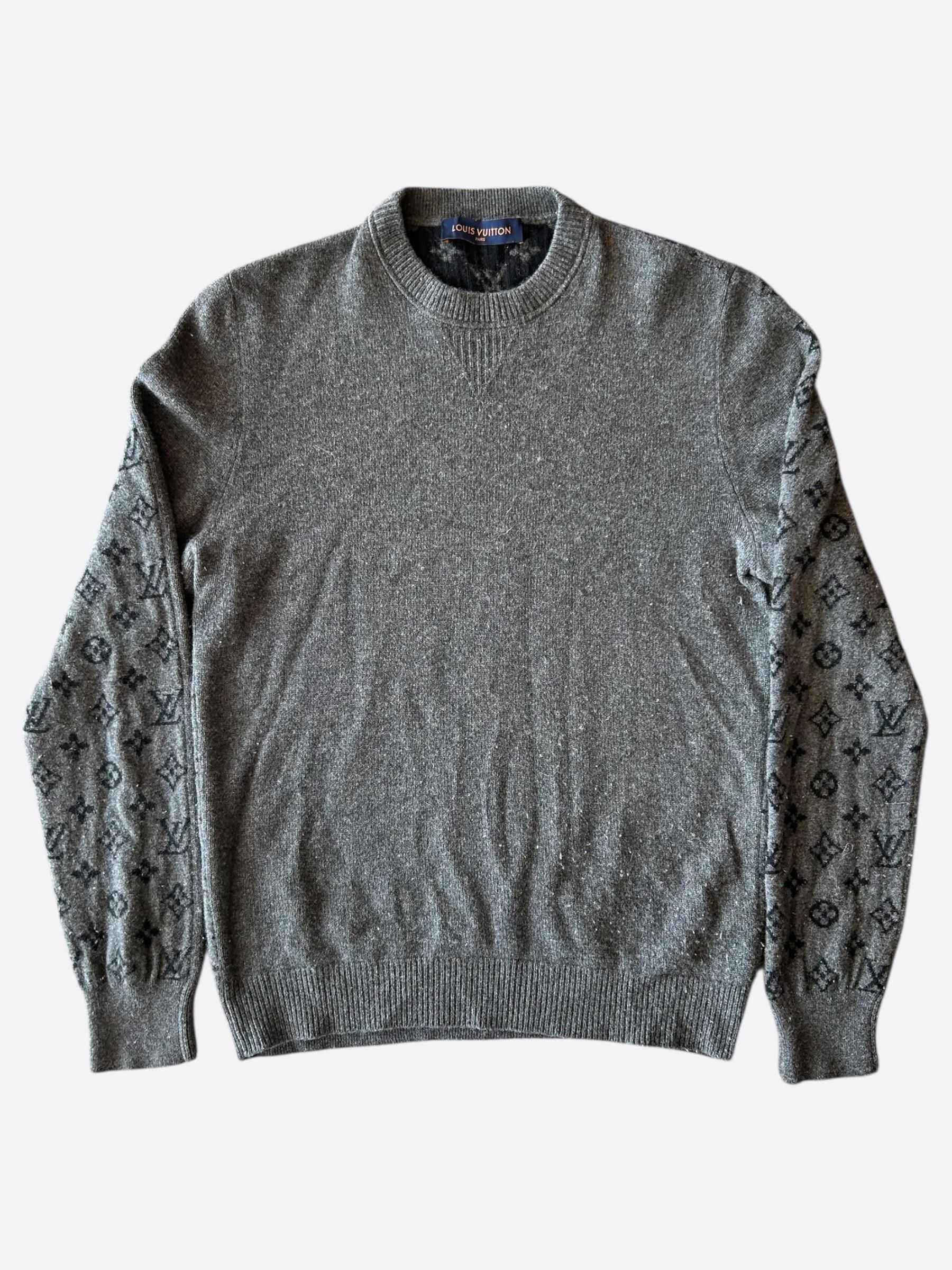 Louis Vuitton Louis Vuitton Grey & Black Monogram Cashmere Sweater Size US M / EU 48-50 / 2 - 1 Thumbnail