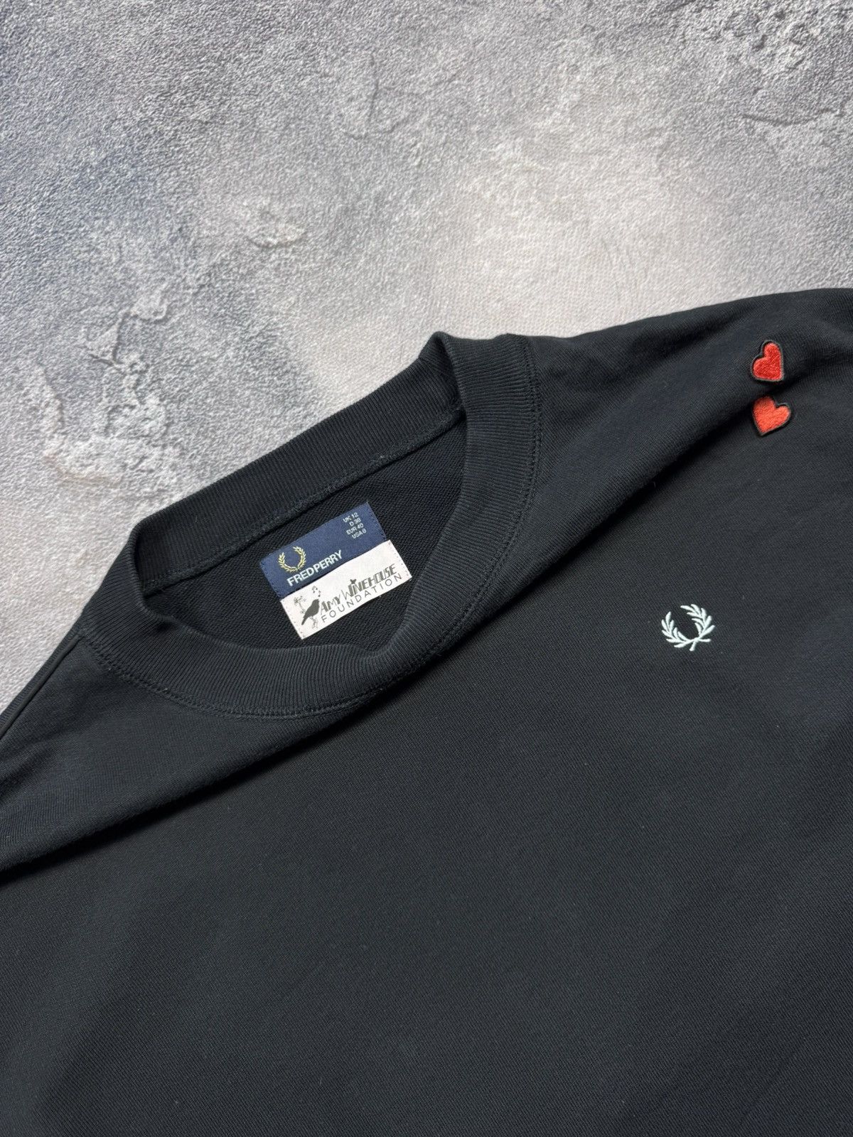 Fred Perry Fred Perry x Amy Winehouse Foundation Back Print Sweatshirt Size M / US 6-8 / IT 42-44 - 2 Thumbnail