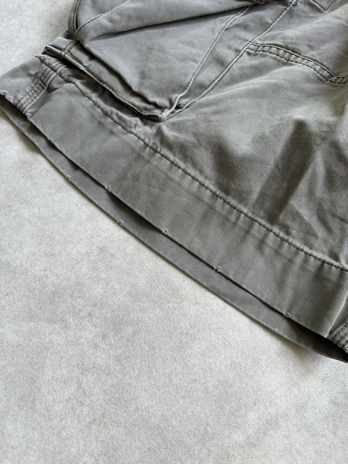 Polo Ralph Lauren Polo Ralph Lauren utility cargo chino shorts with worn look Size US 36 / EU 52 - 7 Thumbnail