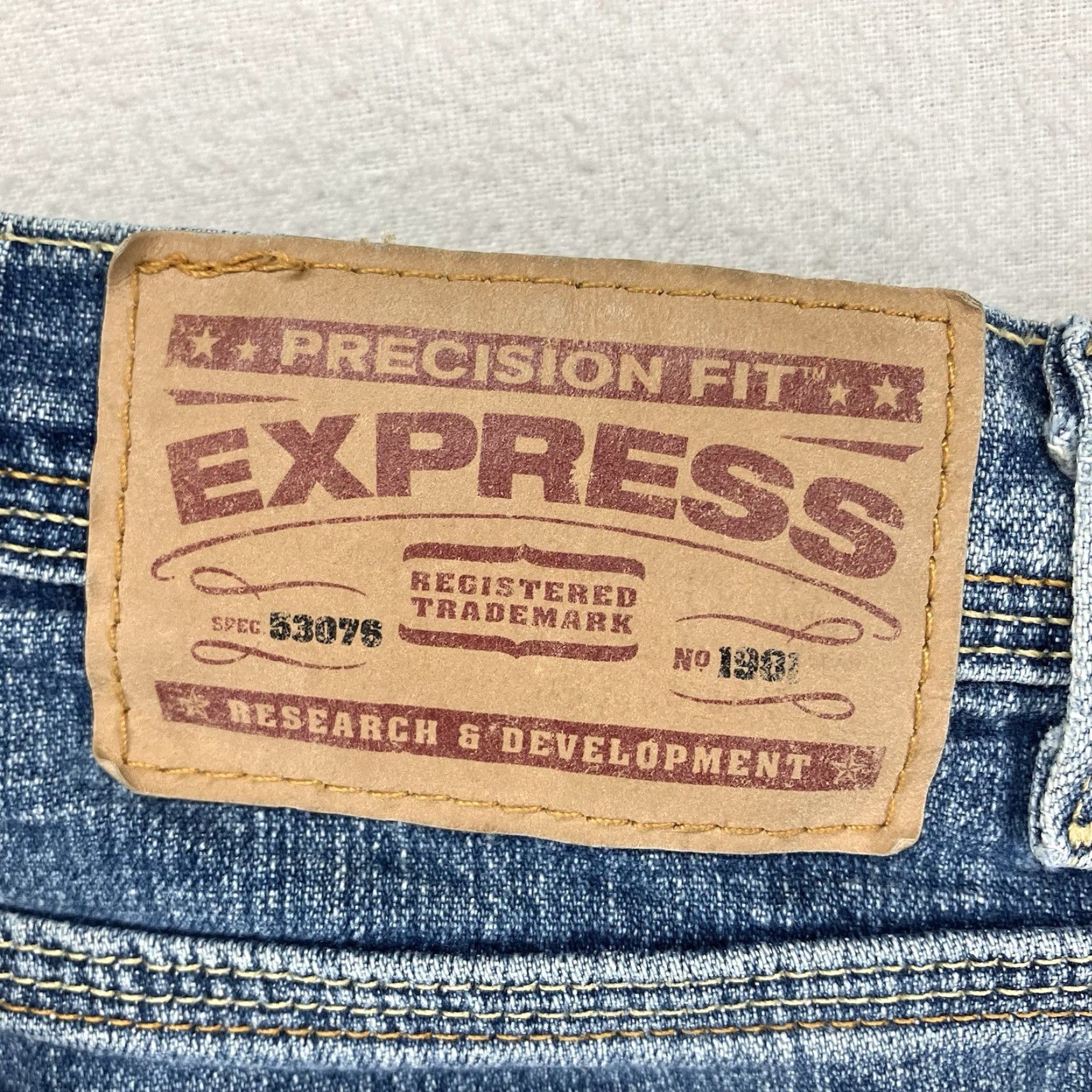 Express VINTAGE Express Jeans Flared Women 6 Regular 30x31 Blue Denim Low Slung y2k Heavy Stitch 5-Pocket Zip Growth Comfort Stretch Size 28" / US 6 / IT 42 - 3 Thumbnail