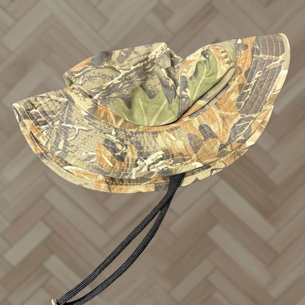 Vintage Sierra Mountain Gear Bucket Hat Camouflage Adjustable Vented Chin Strap Men One Size Green Size ONE SIZE - 1 Thumbnail