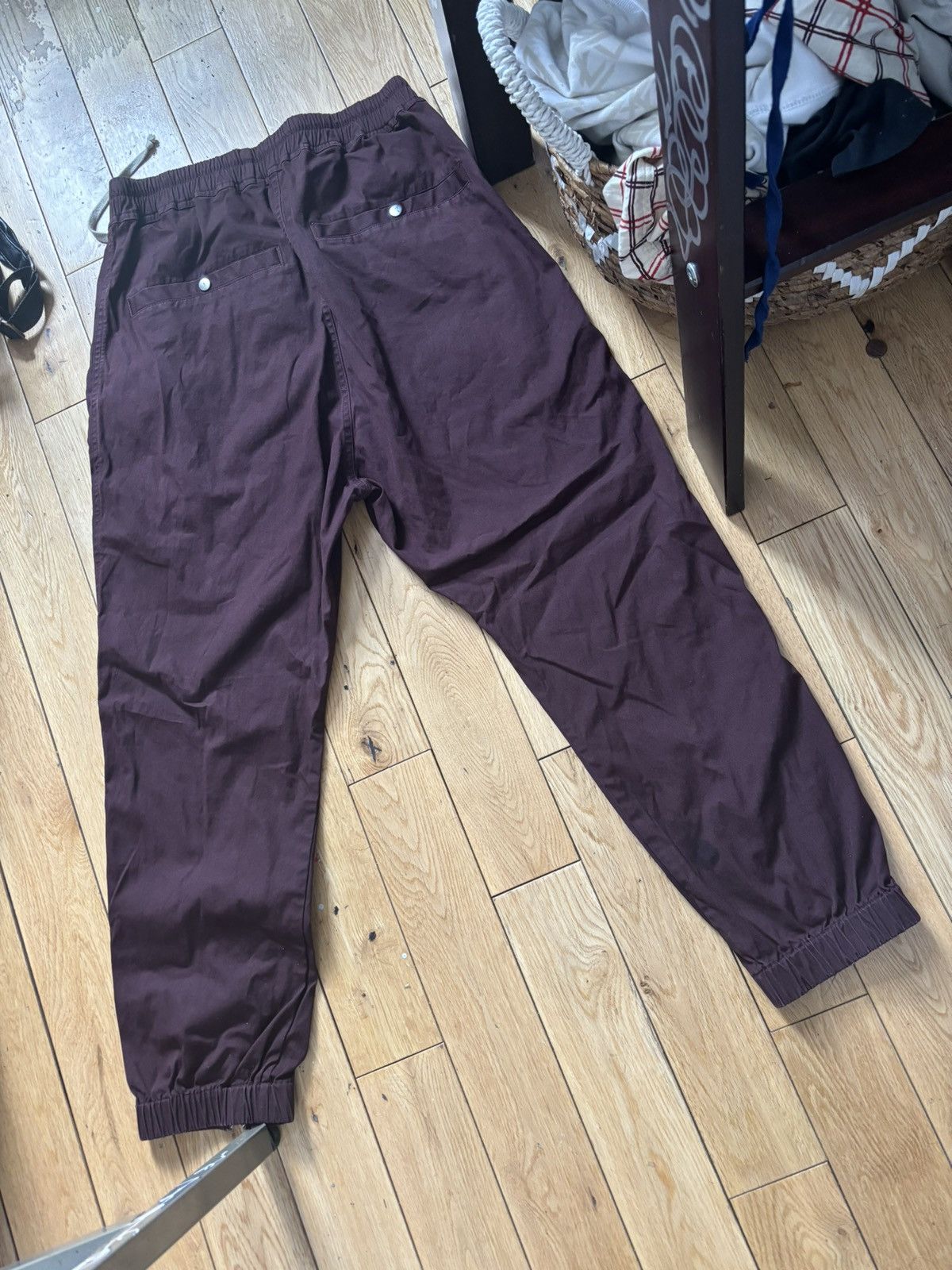 Rick Owens × Rick Owens Drkshdw Rick Owen’s Zip Detail Burgundy Drawstring Jersey Pants Size US 34 / EU 50 - 2 Thumbnail