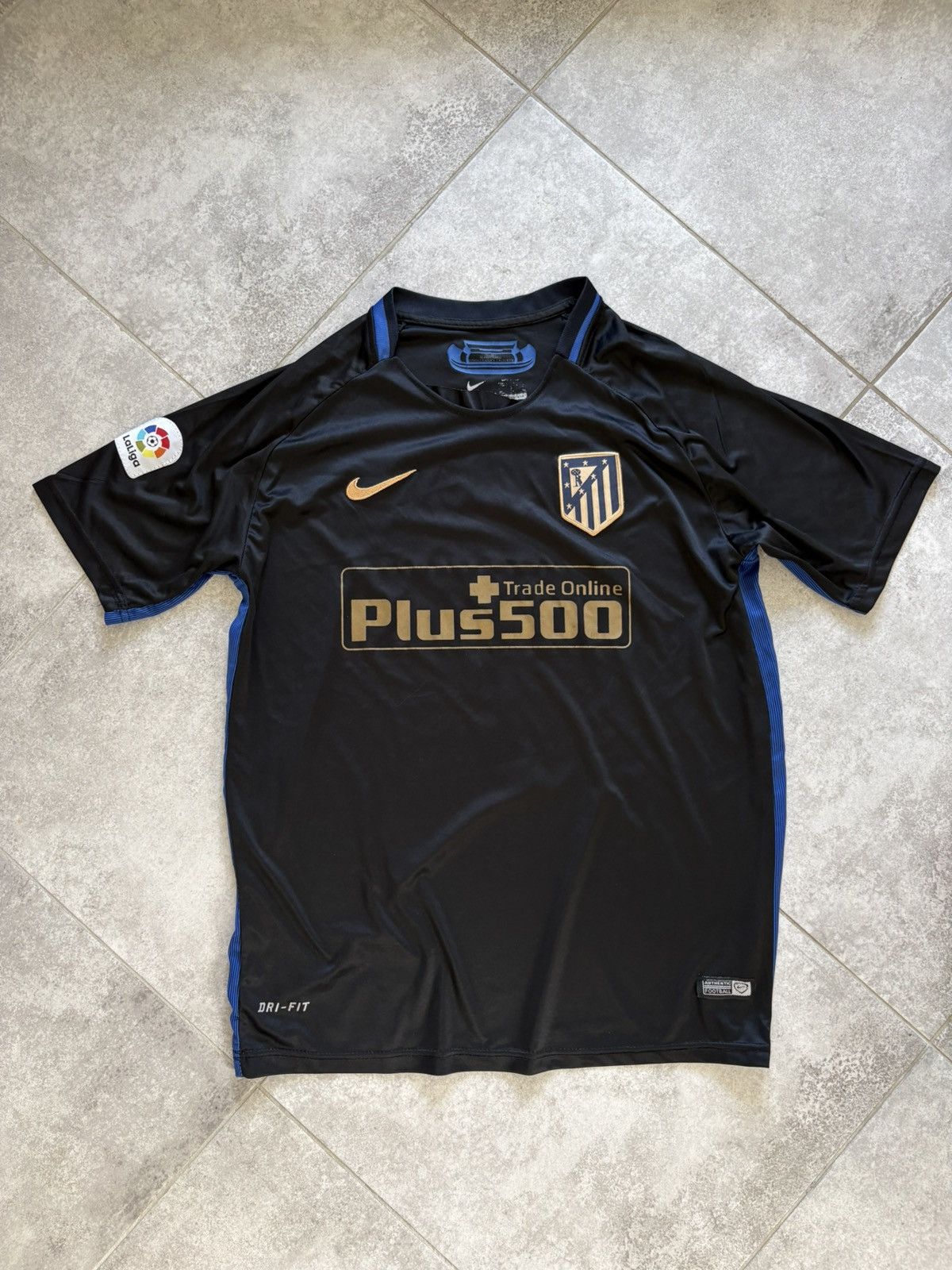 Nike Nike Atlético Madrid Away Jersey 2016/17 Size US L / EU 52-54 / 3 - 1 Thumbnail