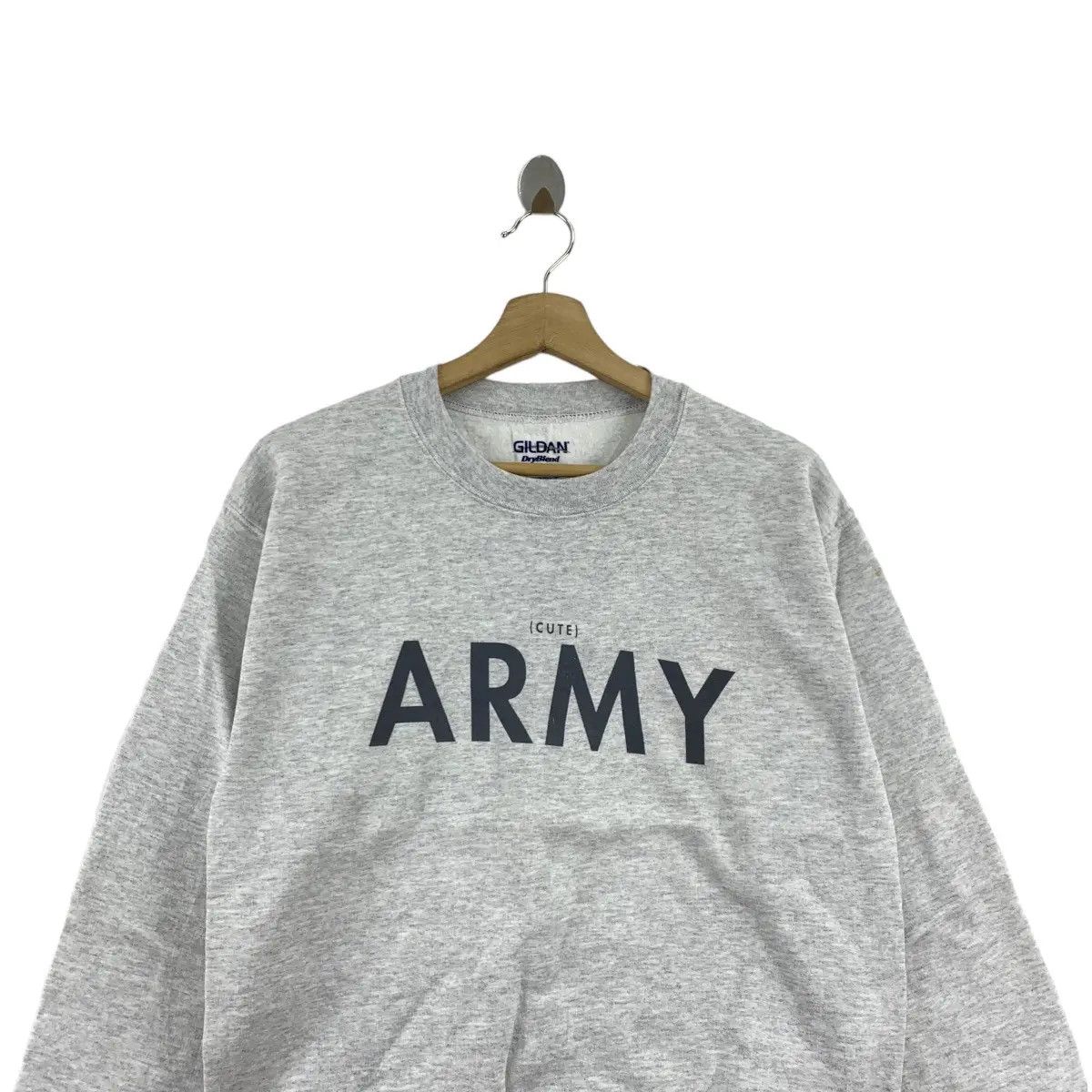 Gildan Vintage GILDAN ARMY CUTE Parody Oversized Sweatshirt Size US S / EU 44-46 / 1 - 1 Thumbnail