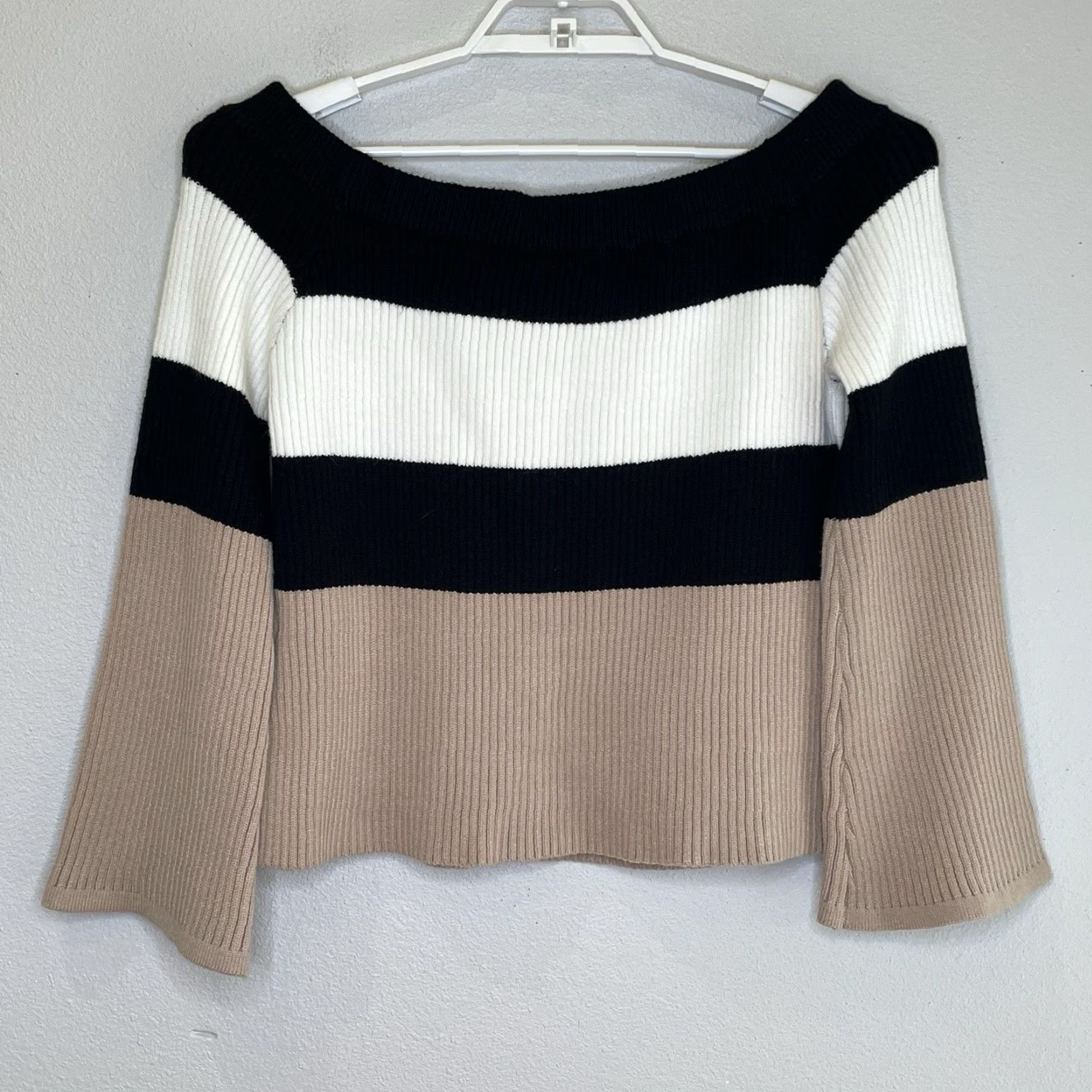 Bell Le Lis Classic Stripe Off the Shoulder Sweater Womens Large Long Bell Sleeve Multicolor Size L / US 10 / IT 46 - 4 Thumbnail