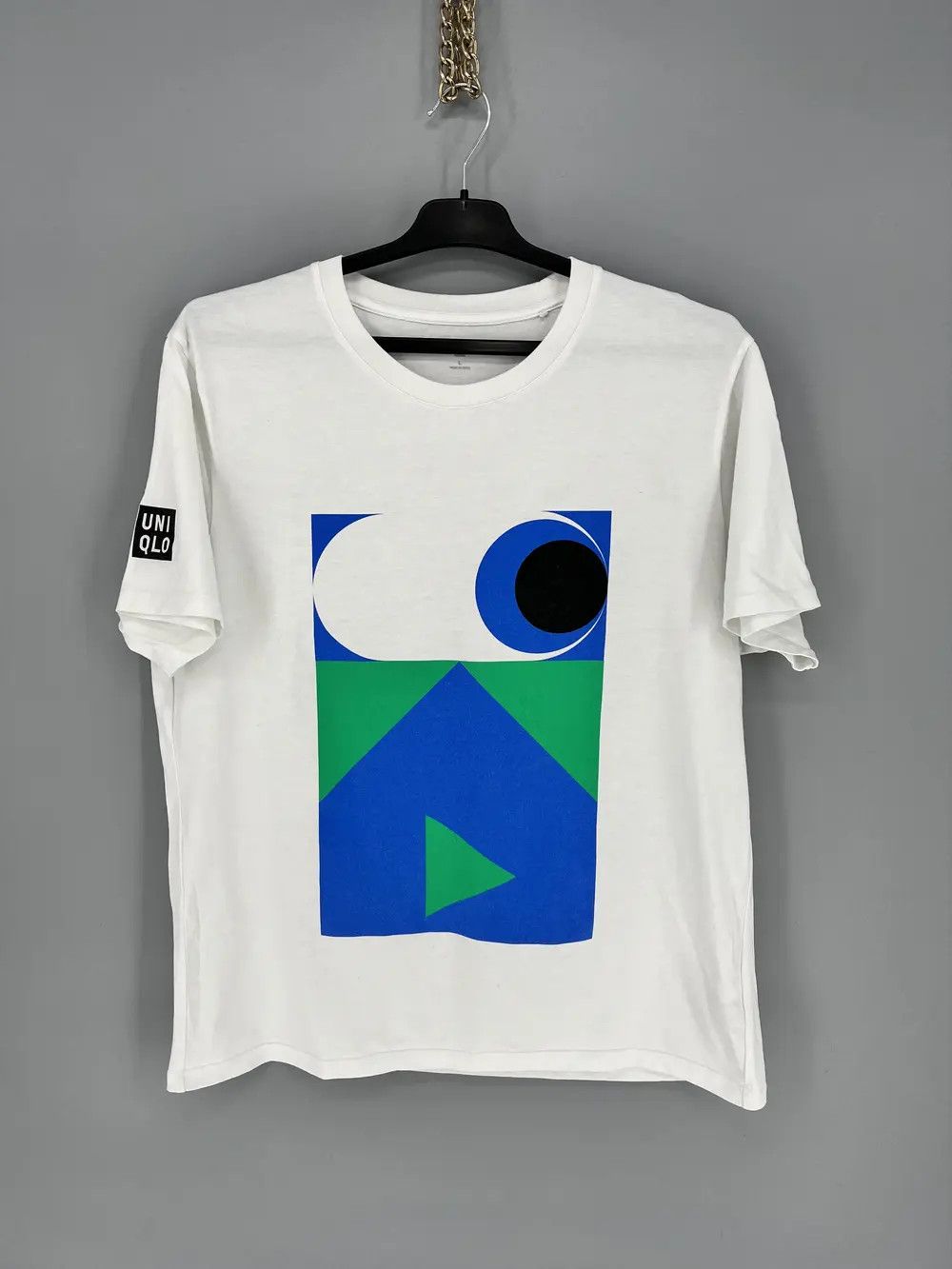 Vintage Vintage Y2K UNIQLO TATE PLAY T-Shirts White hype Size US L / EU 52-54 / 3 - 1 Thumbnail