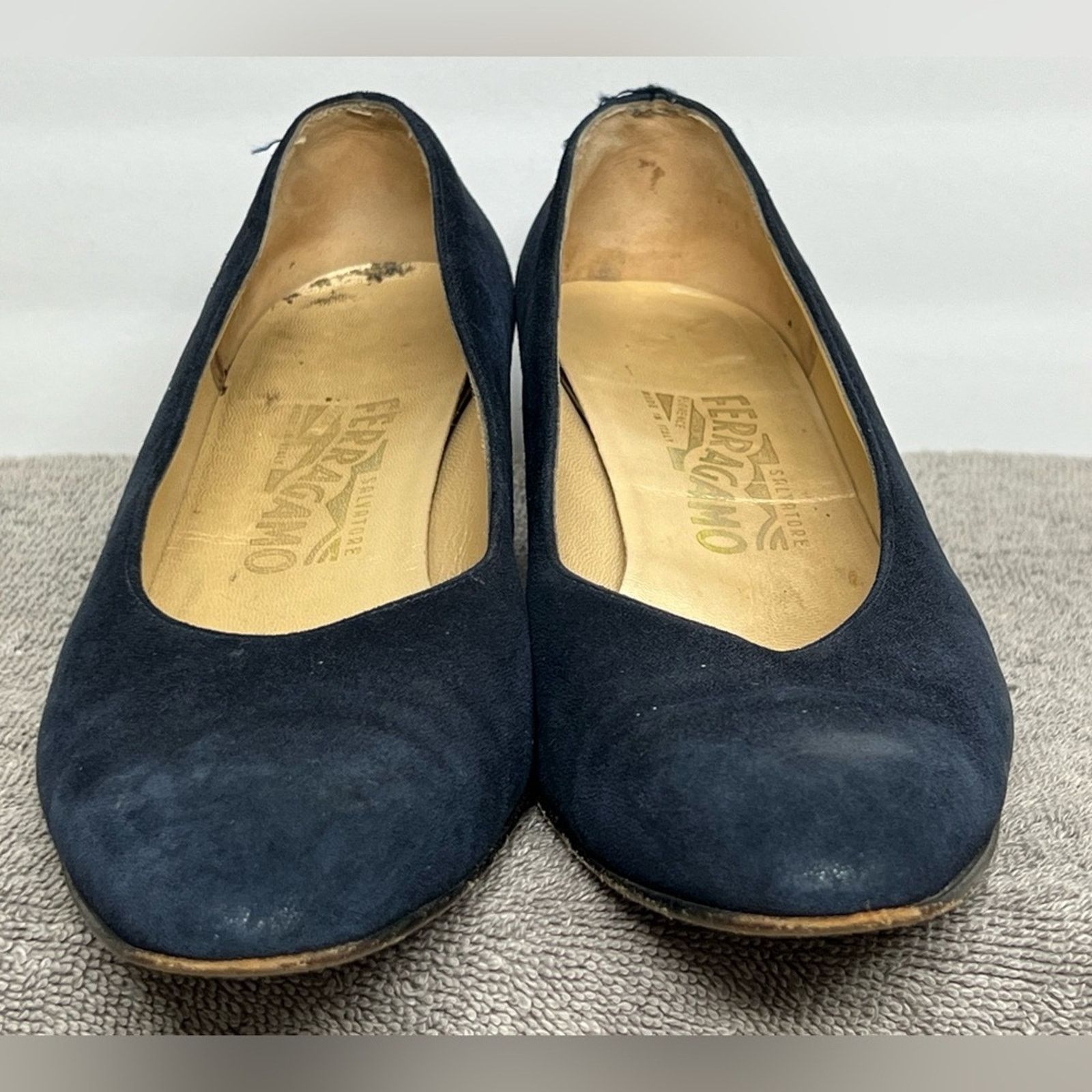 Salvatore Ferragamo Salvatore Ferragamo Women's Heel Pump 9.5 B Made in Italy Size US 9.5 / IT 39.5 - 5 Thumbnail