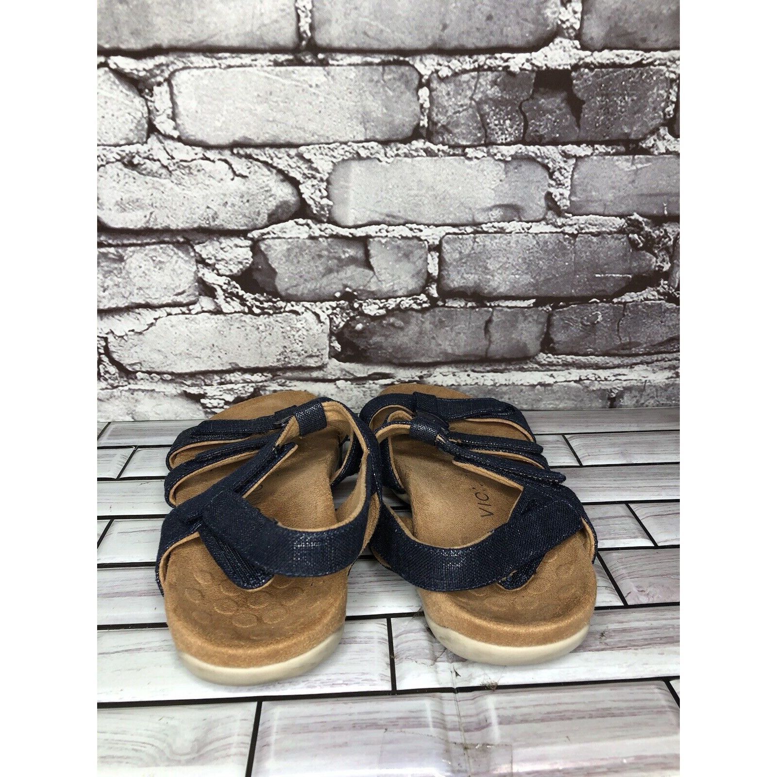 Other Vionic Amber Blue Denim Adjustable Strap Casual Sandals Wome Size US 8 / IT 38 - 4 Thumbnail