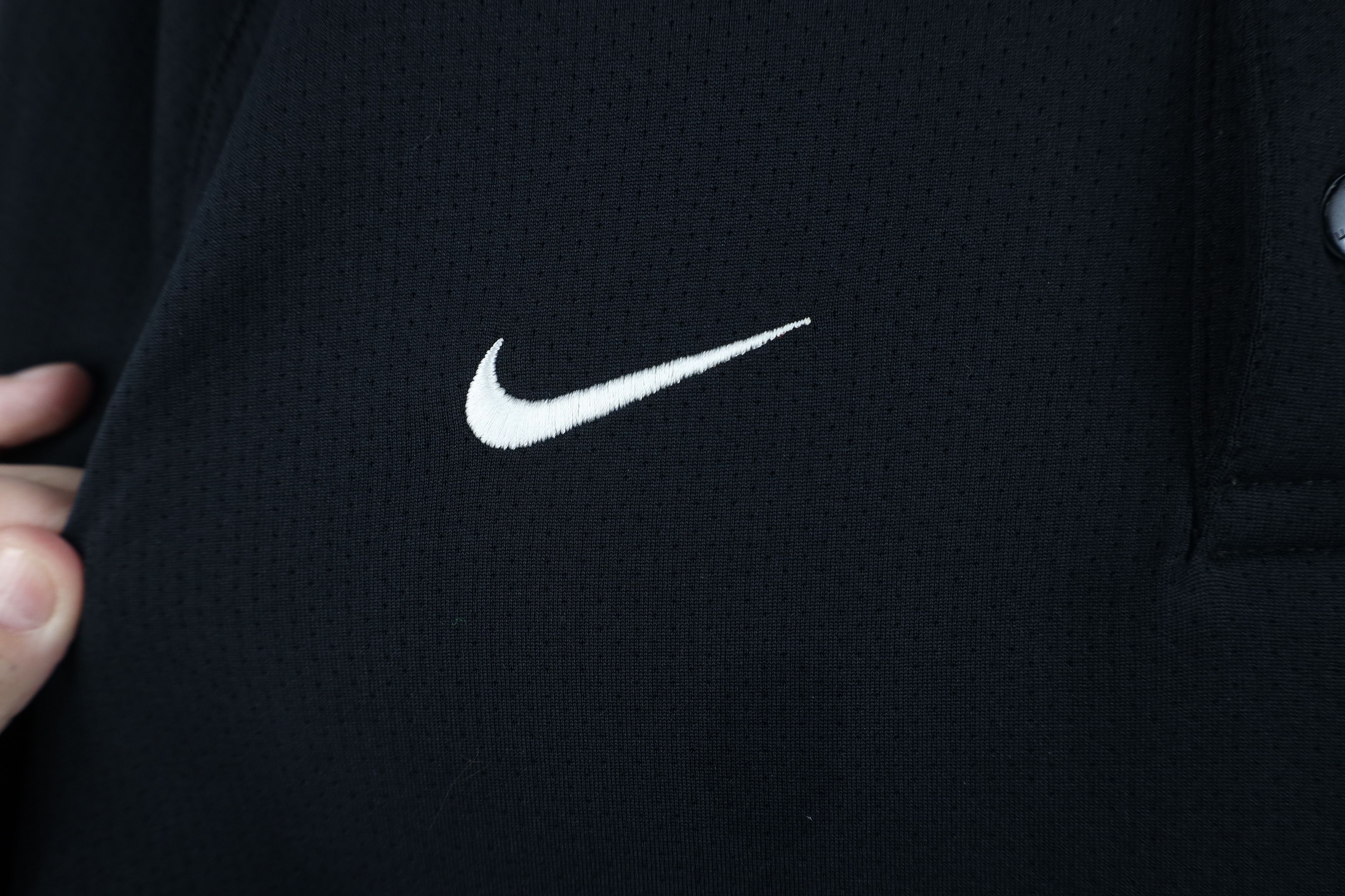 Nike Vintage Nike Mini Swoosh Mesh Heavyweight Long Sleeve Polo Size US XL / EU 56 / 4 - 4 Thumbnail