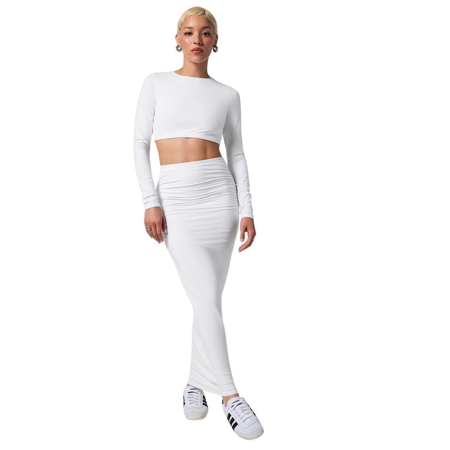 Fabletics Fabletics Luxe 360 White Long Sleeve Top - Size XS - New Size XS / US 0-2 / IT 36-38 - 1 Thumbnail