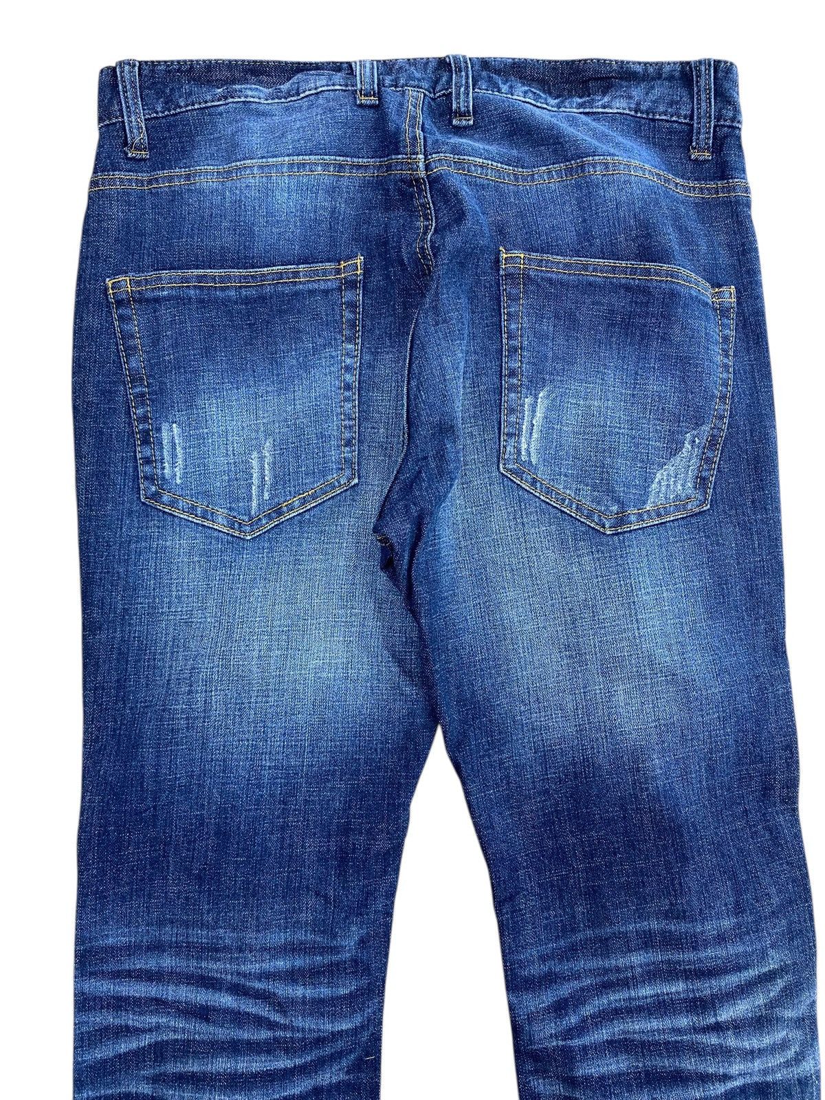 Japanese Brand Japanese Brand Whiskers Distressed Style Flare Jeans Size US 32 / EU 48 - 4 Thumbnail