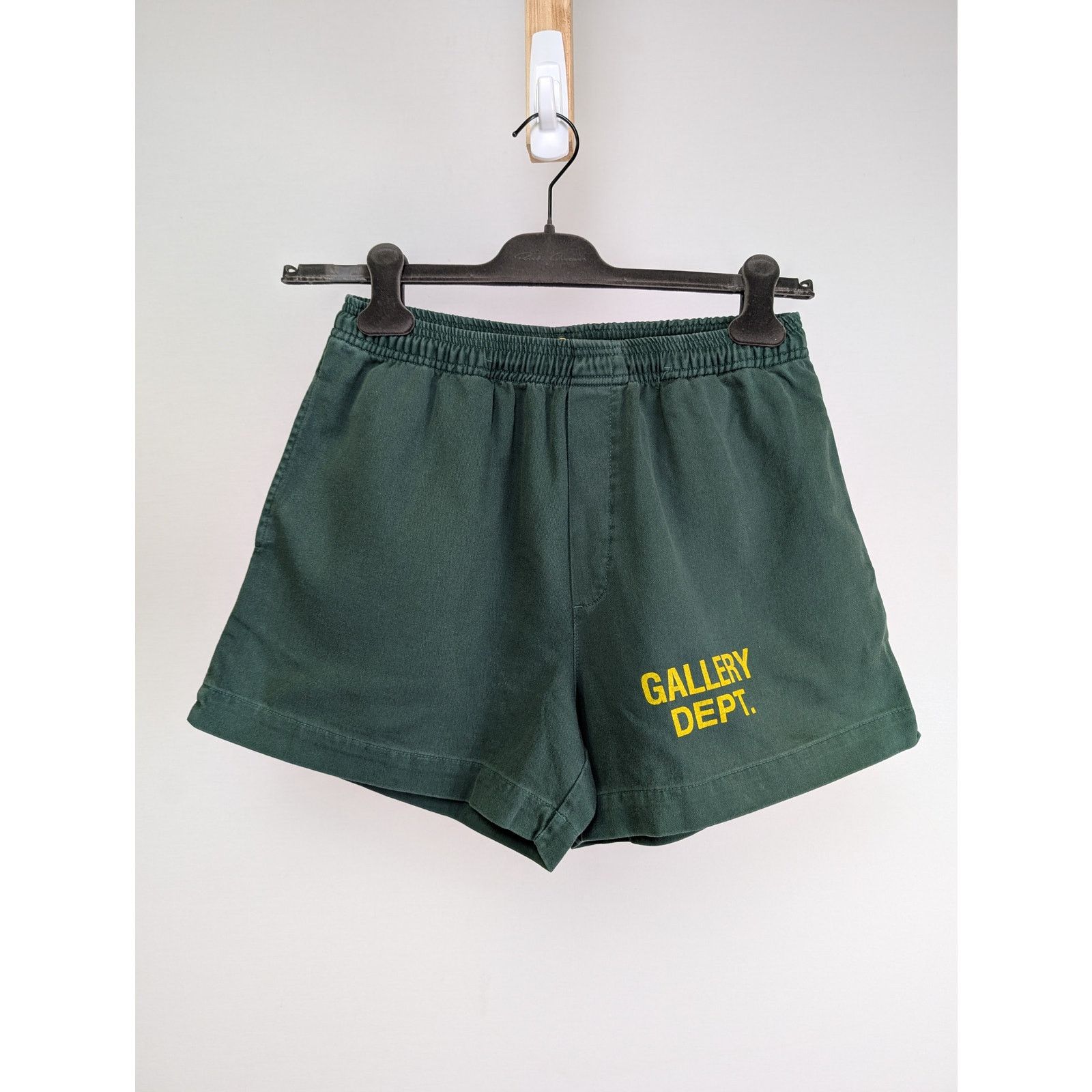 Gallery Dept. o1rshd1 Zuma Shorts in Green Size US 30 / EU 46 - 1 Thumbnail