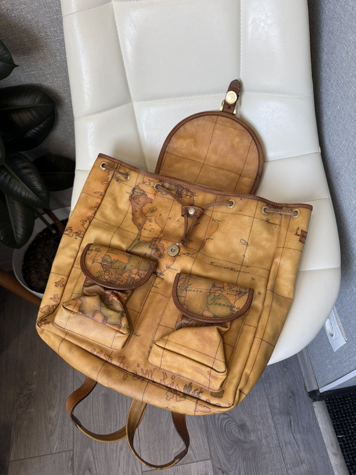 Alviero Martini ALVIERO MARTINI 1A CLASSE Geo Map Leather Backpack Size ONE SIZE - 15 Thumbnail
