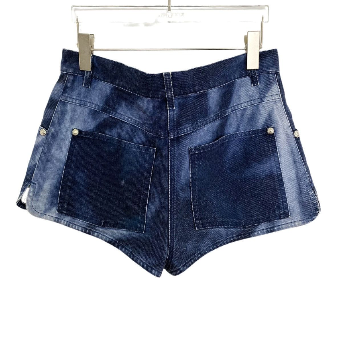 Chanel Chanel Blue Denim Shorts K26WX Size 27" / US 4 / IT 40 - 2 Thumbnail