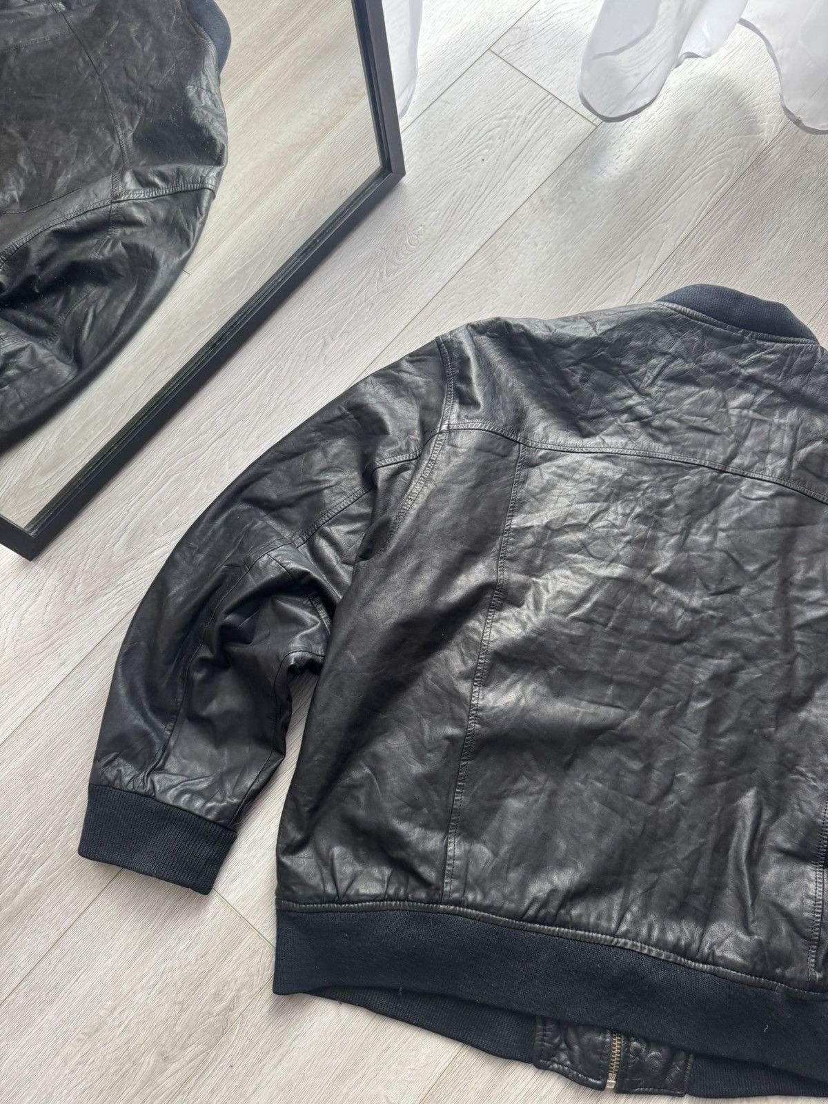Vintage Rare Vintage Leather Bomber Jacket – Military Unknown Label Size US L / EU 52-54 / 3 - 7 Thumbnail